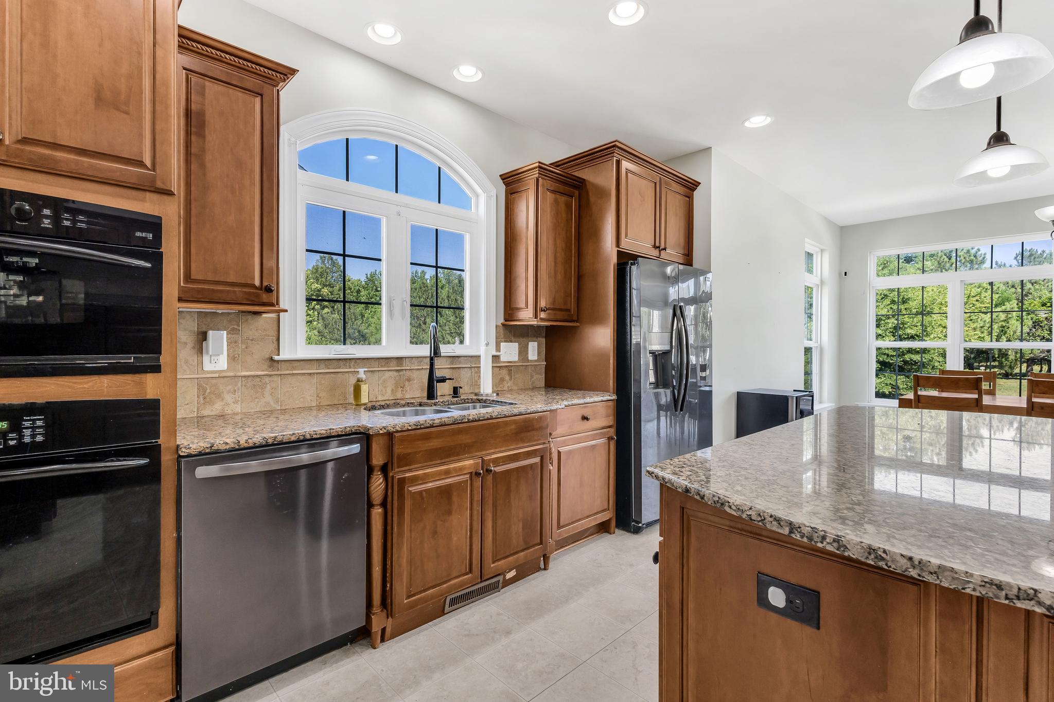 LEONARDS GRANT - Residential