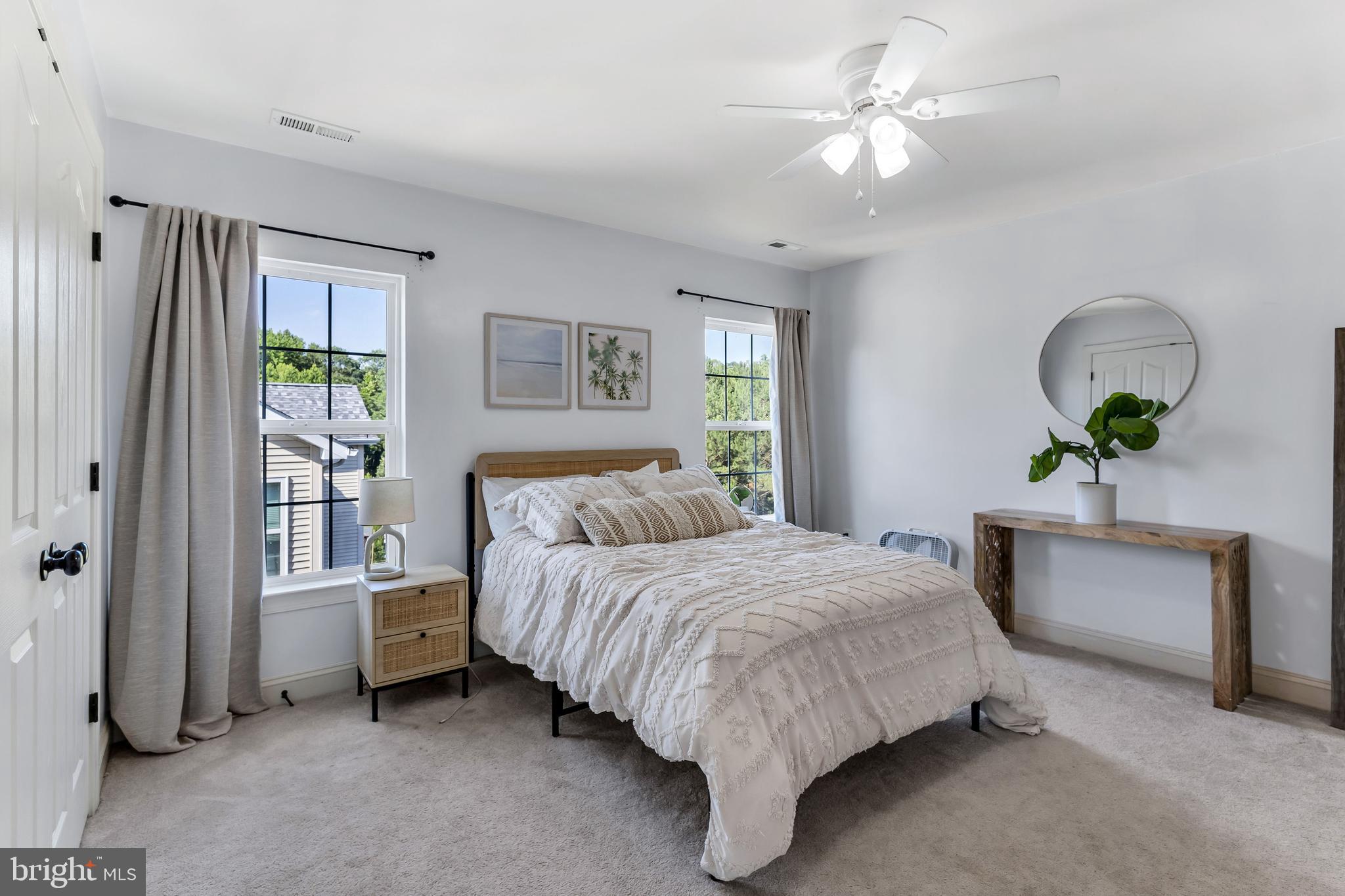 LEONARDS GRANT - Residential