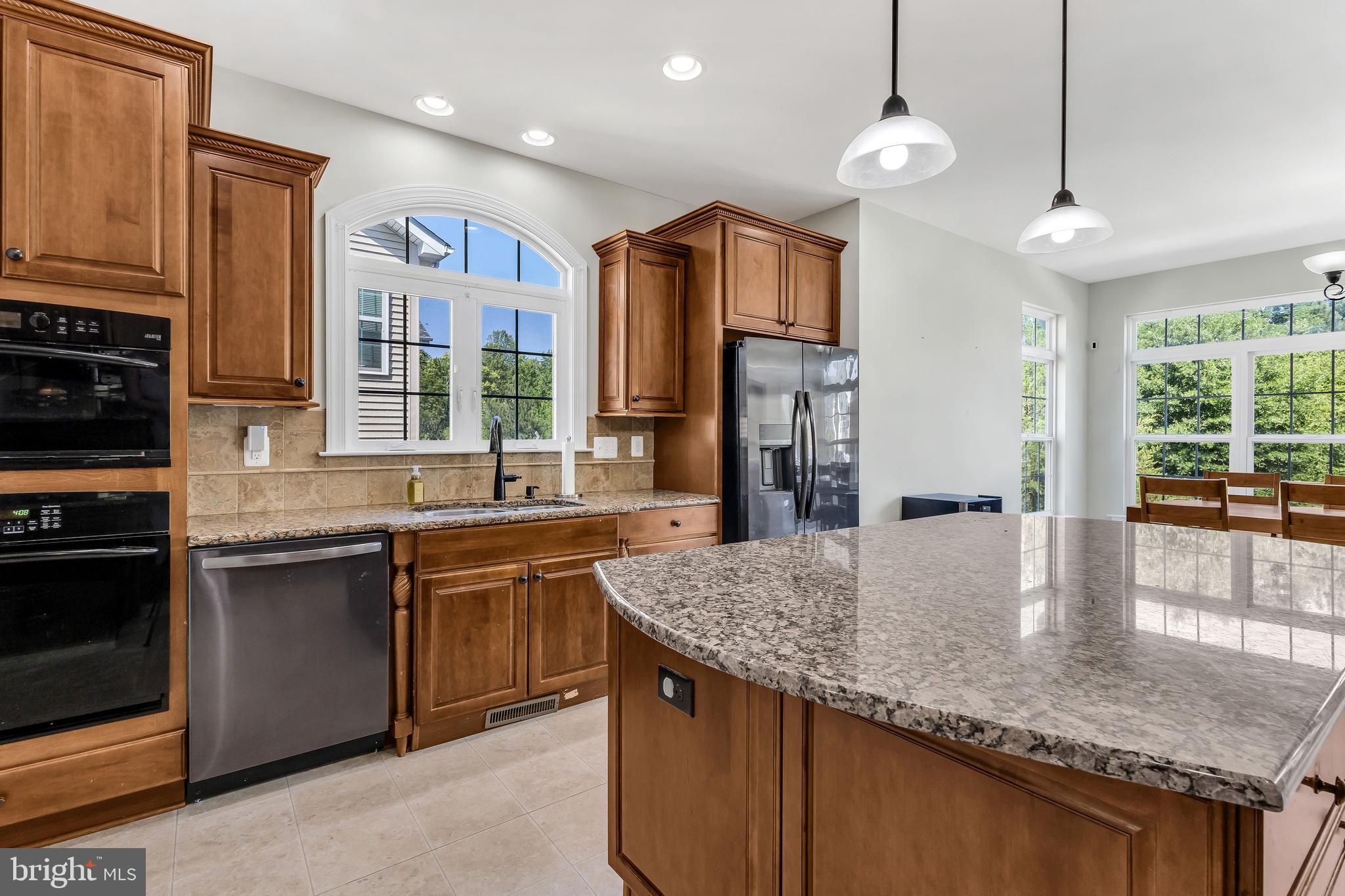 LEONARDS GRANT - Residential
