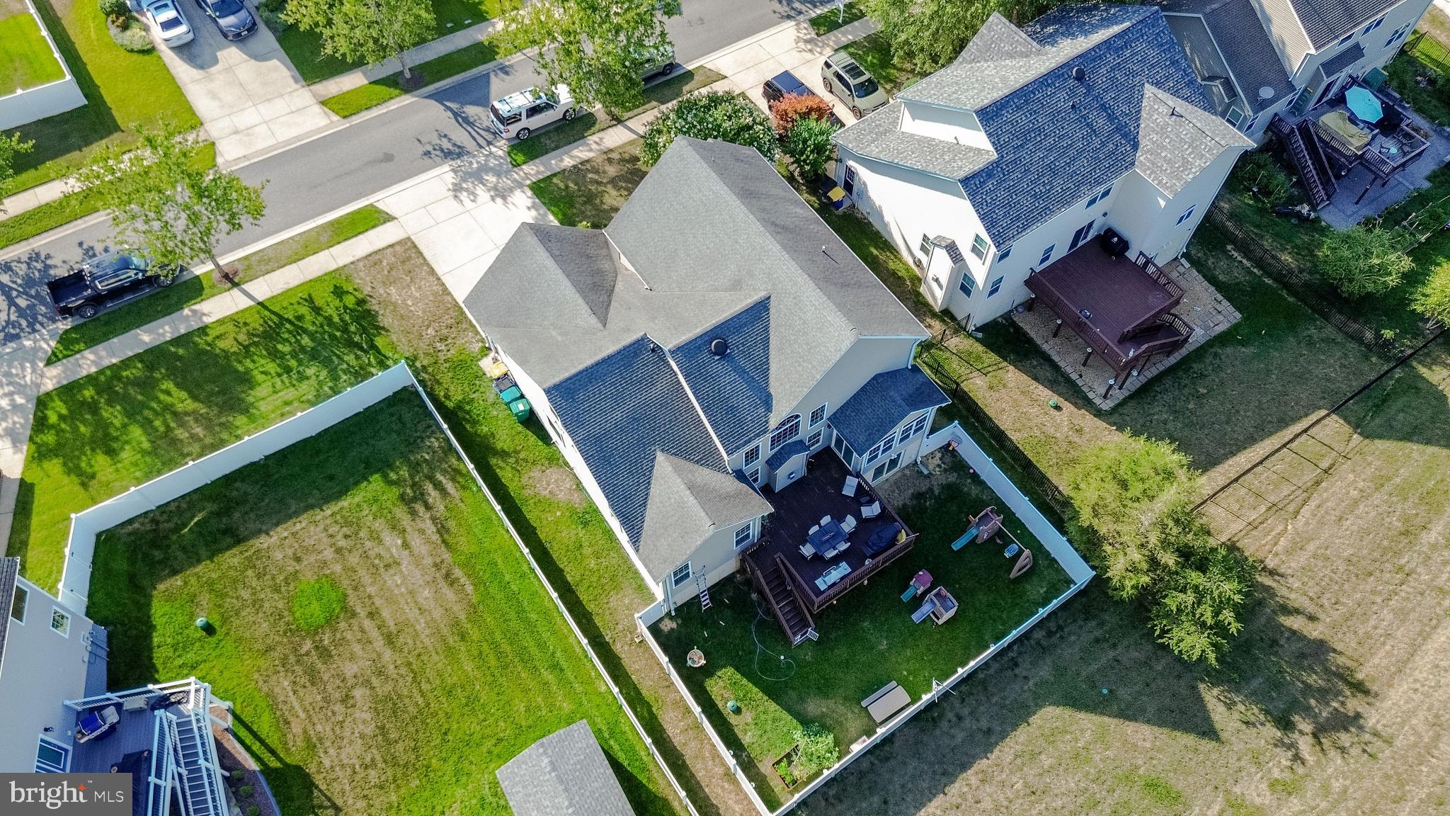 LEONARDS GRANT - Residential