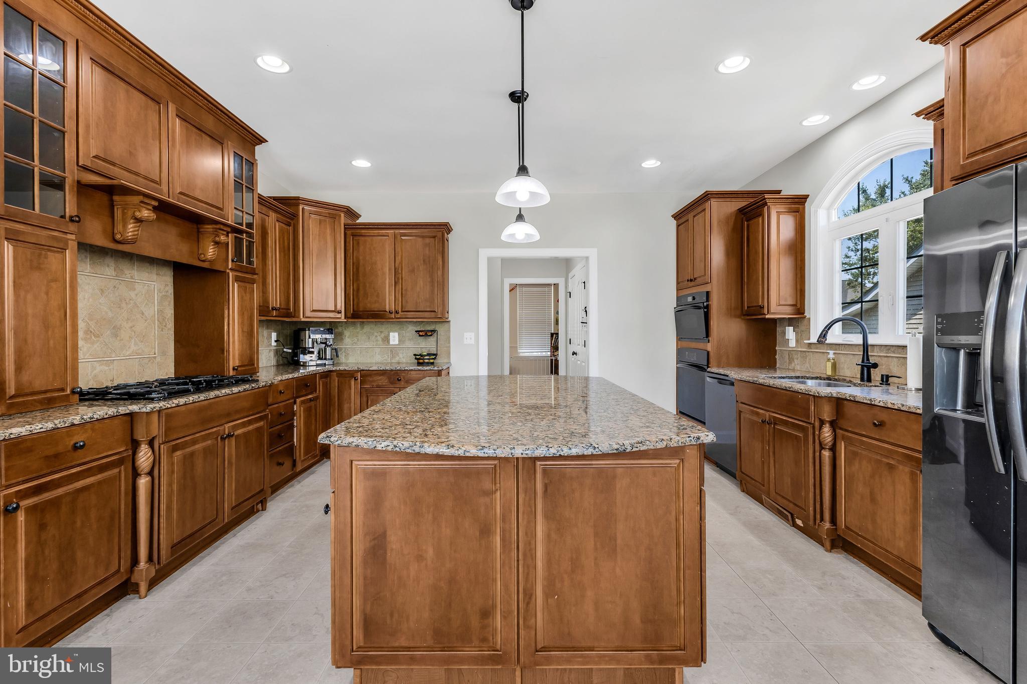 LEONARDS GRANT - Residential