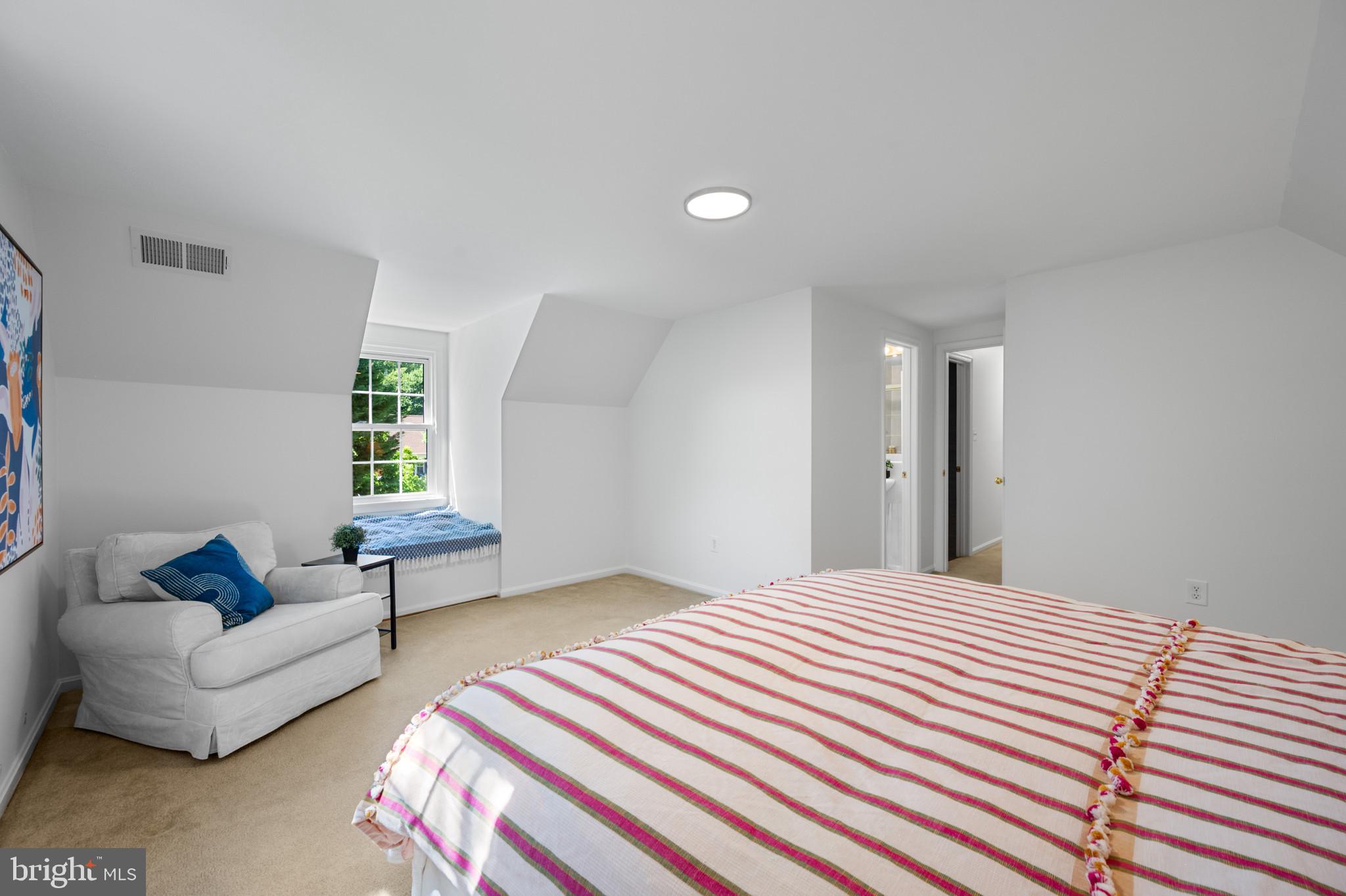 LAYHILL - Residential