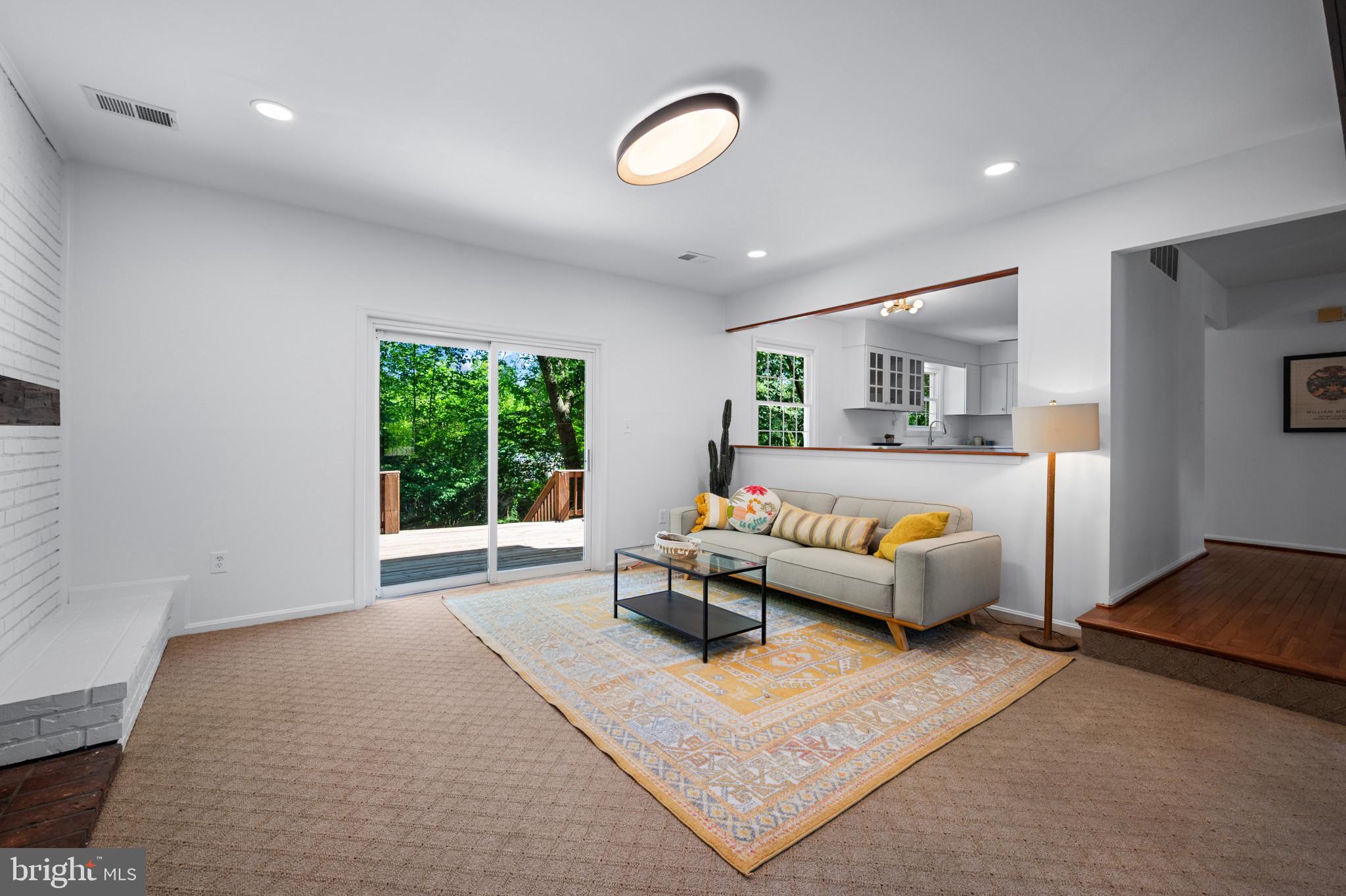 LAYHILL - Residential