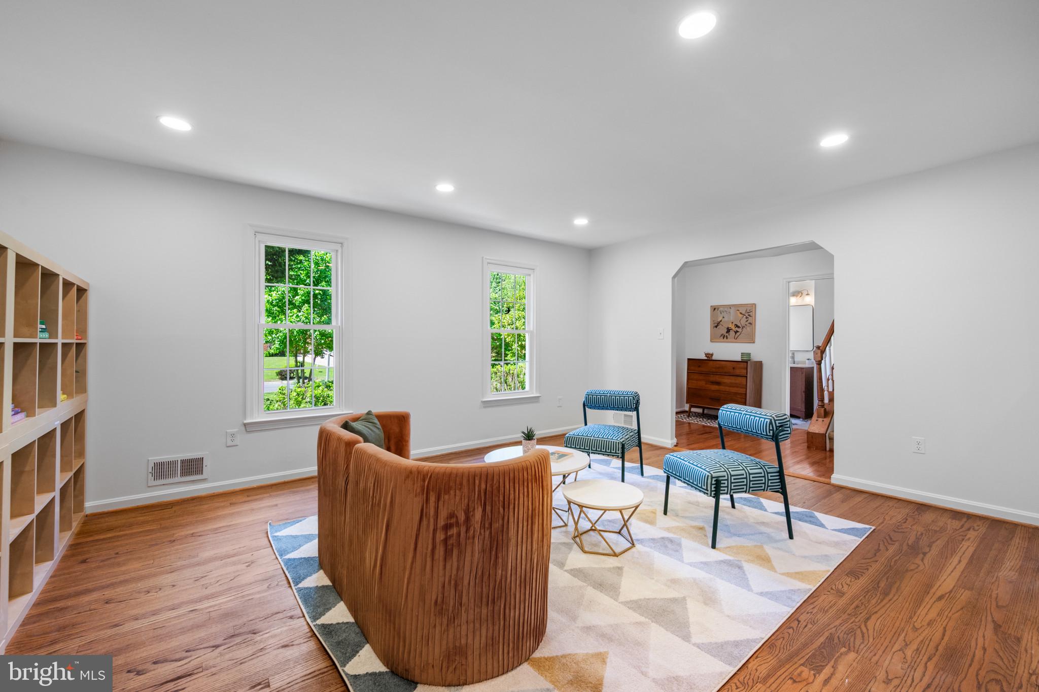 LAYHILL - Residential