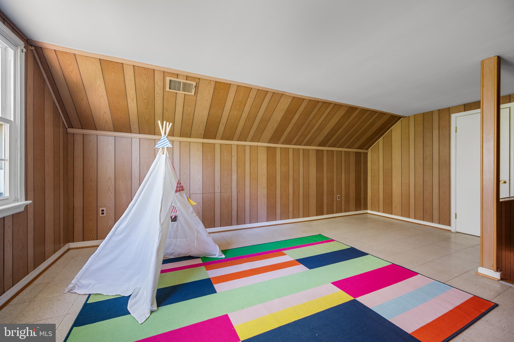 LAYHILL - Residential
