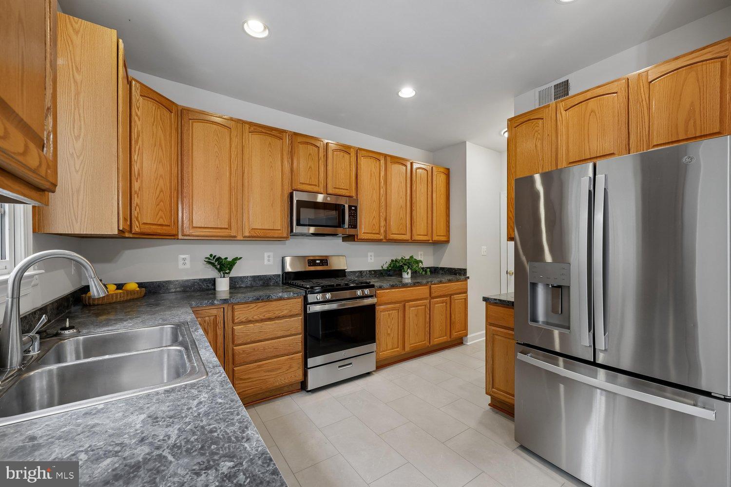 CATAWBA MANOR - Residential