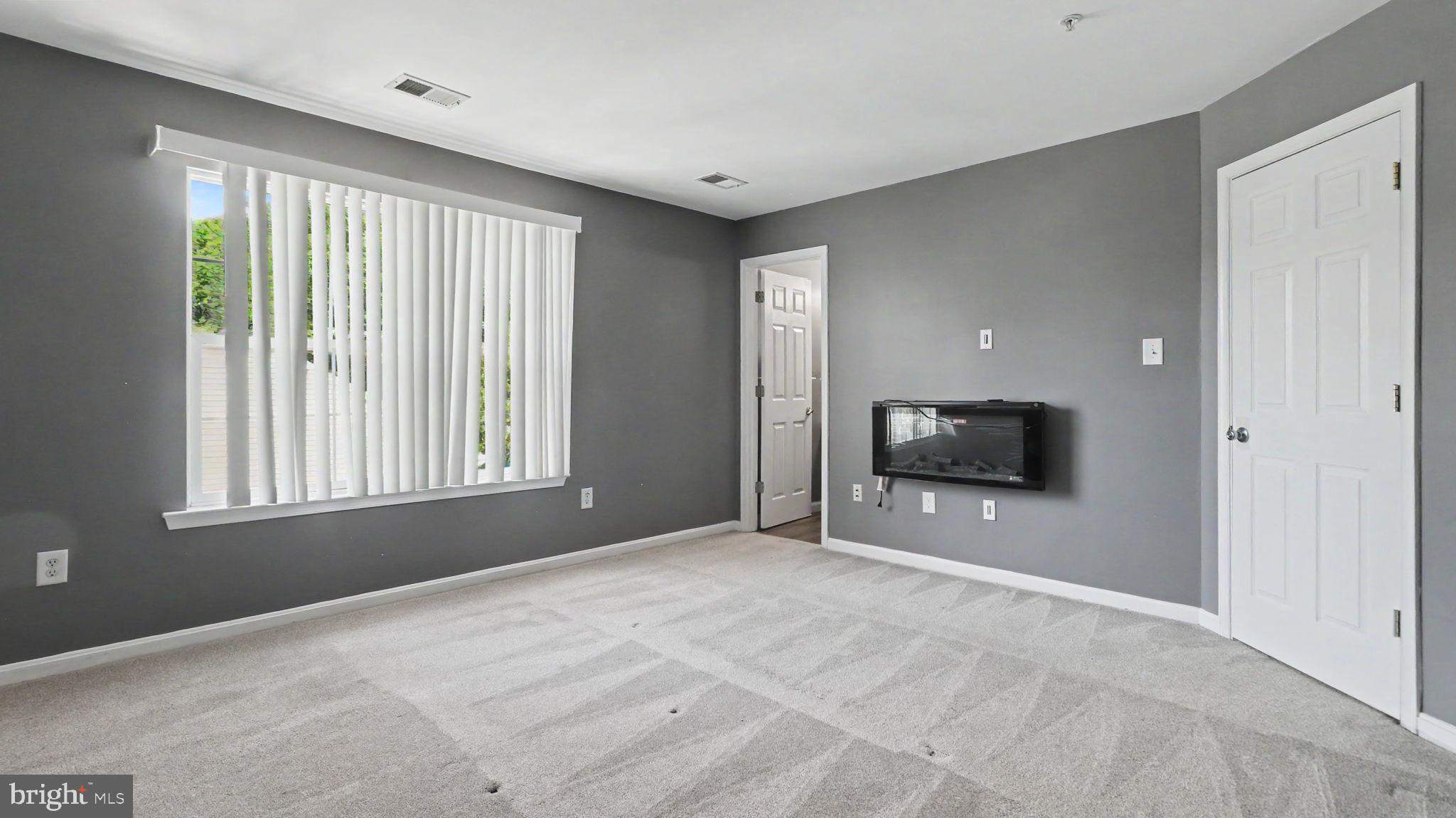 CHANEYS CHOICE - Residential
