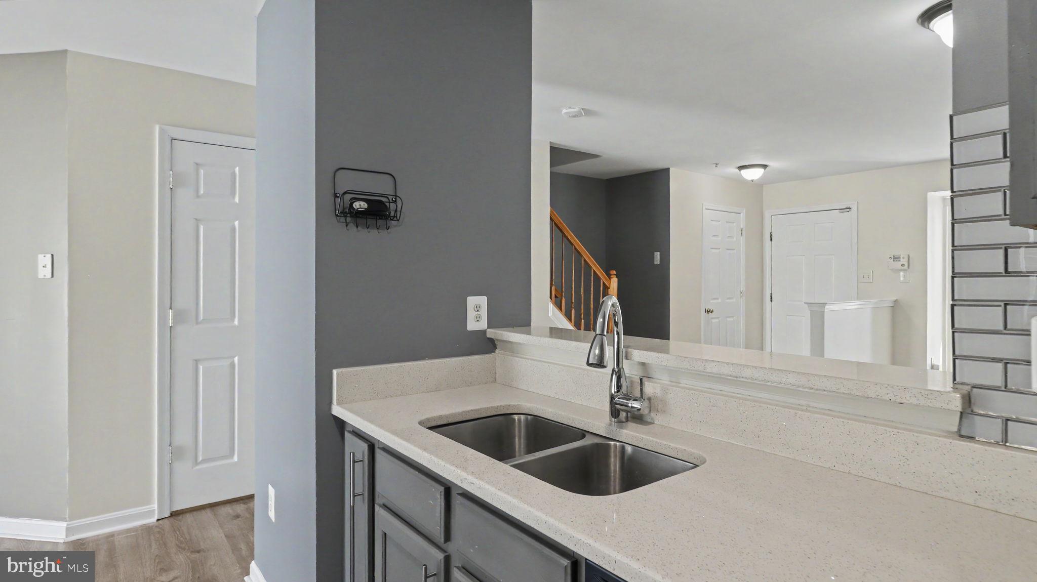 CHANEYS CHOICE - Residential