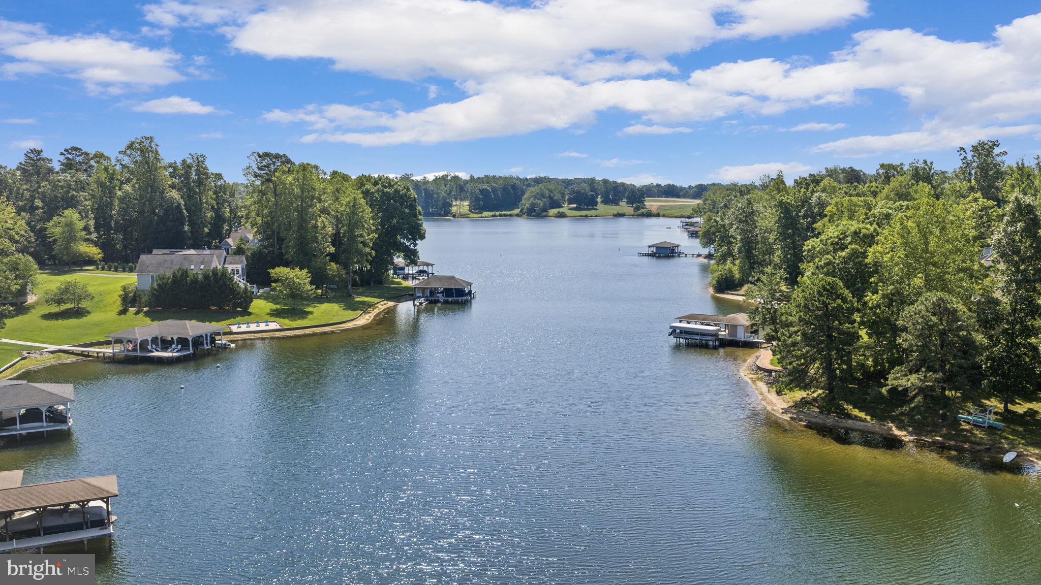 THE WATERS AT LAKE ANNA - Residential