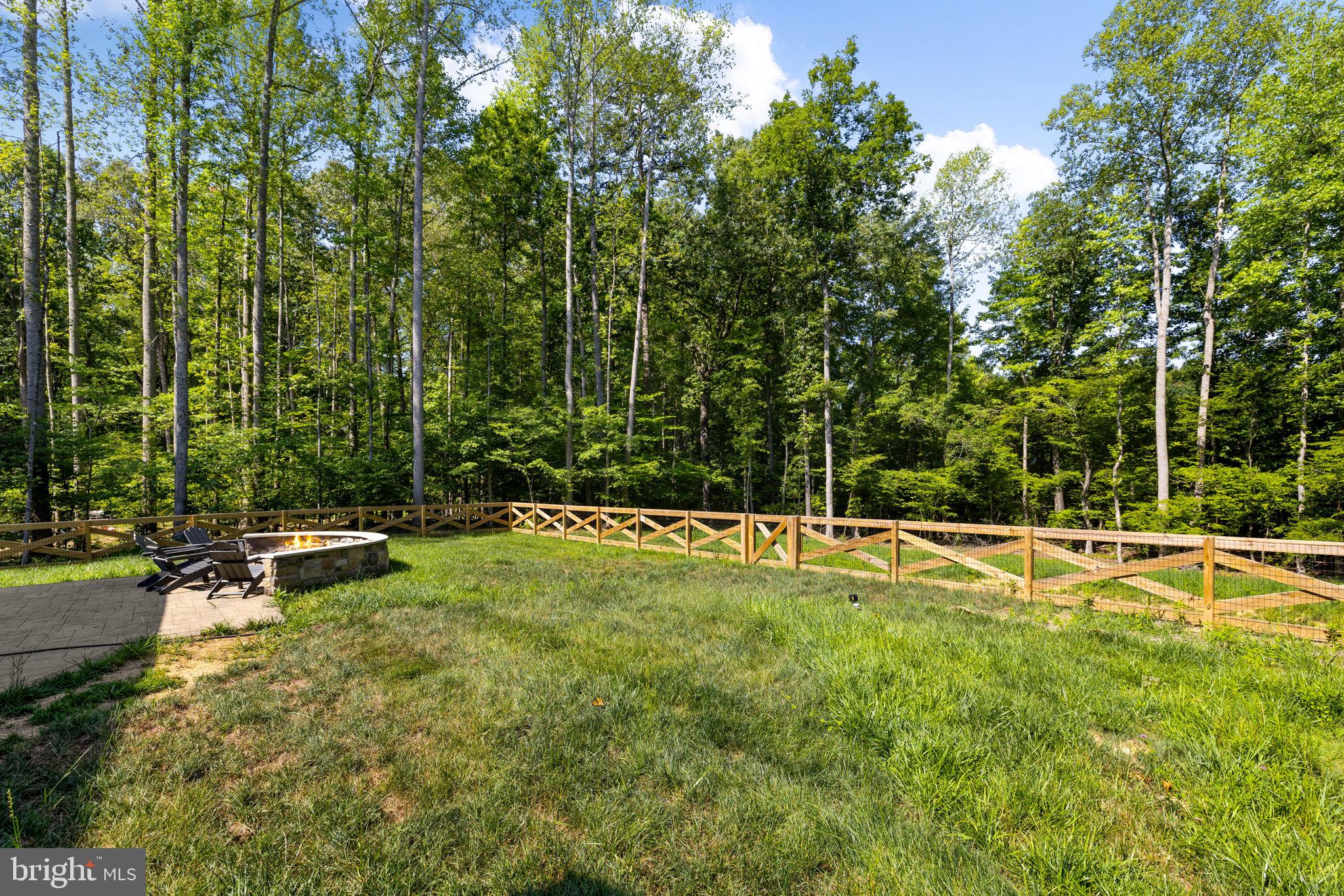 THE WATERS AT LAKE ANNA - Residential