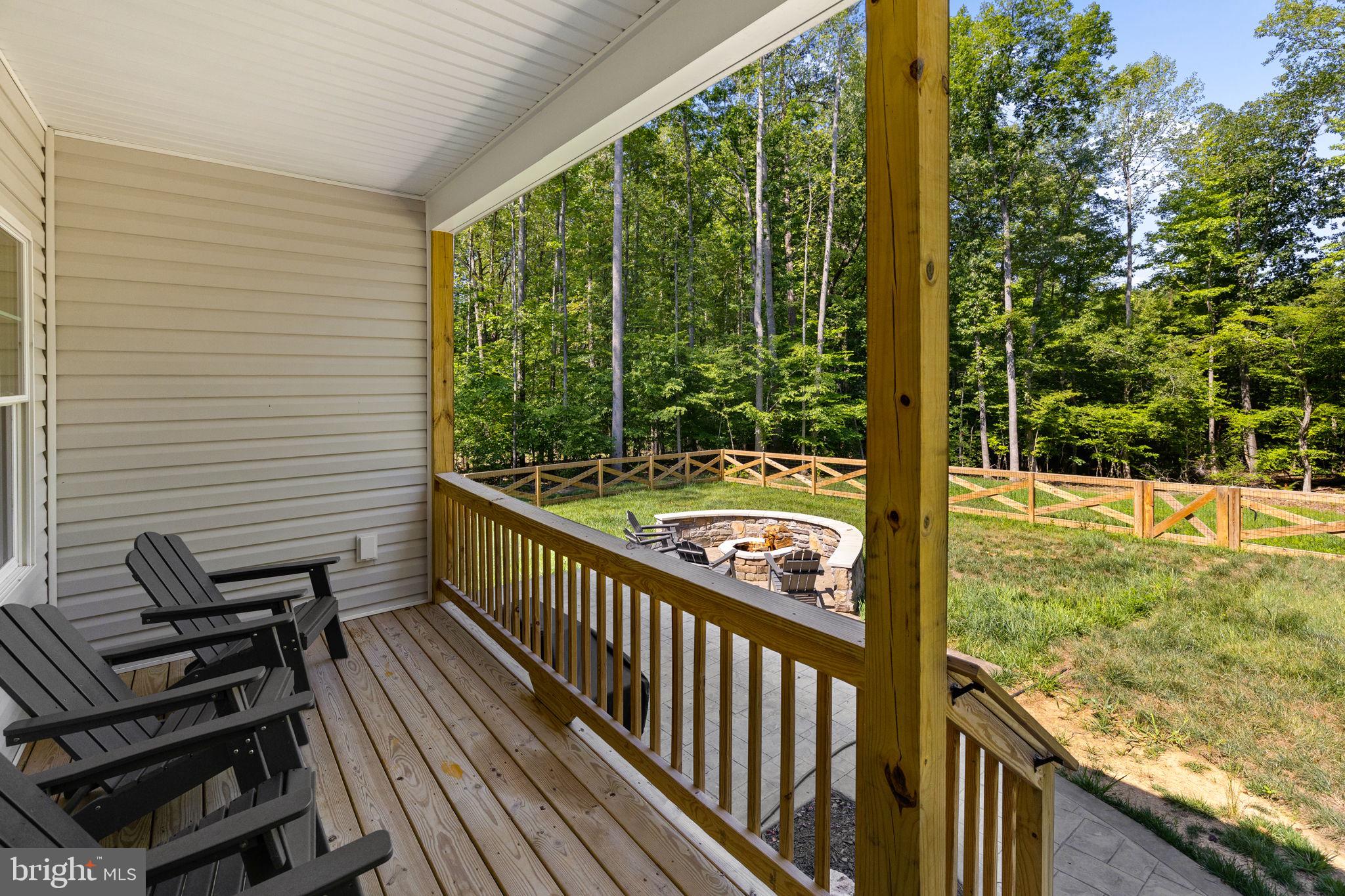 THE WATERS AT LAKE ANNA - Residential