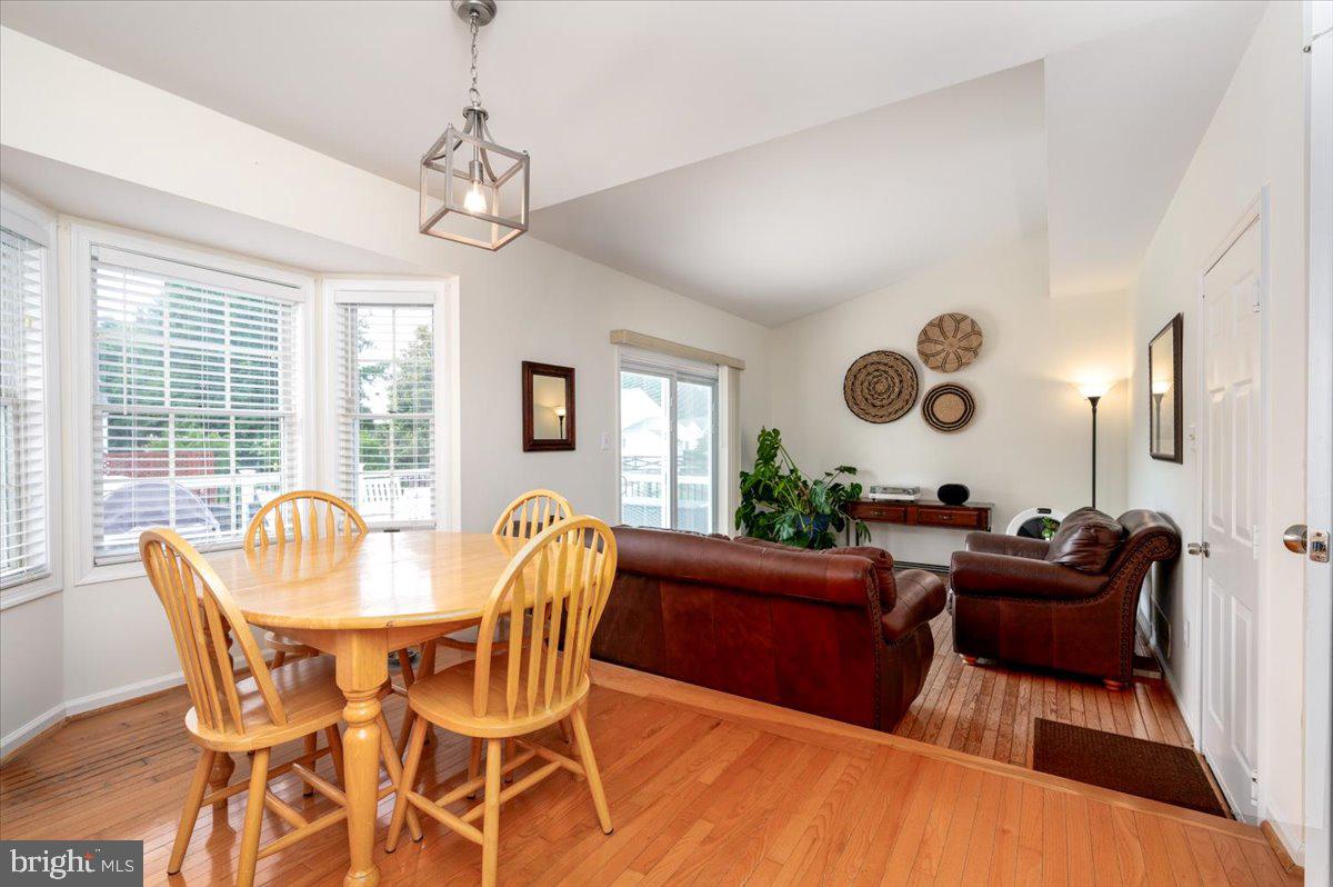 BAYVIEW ESTATES - Residential