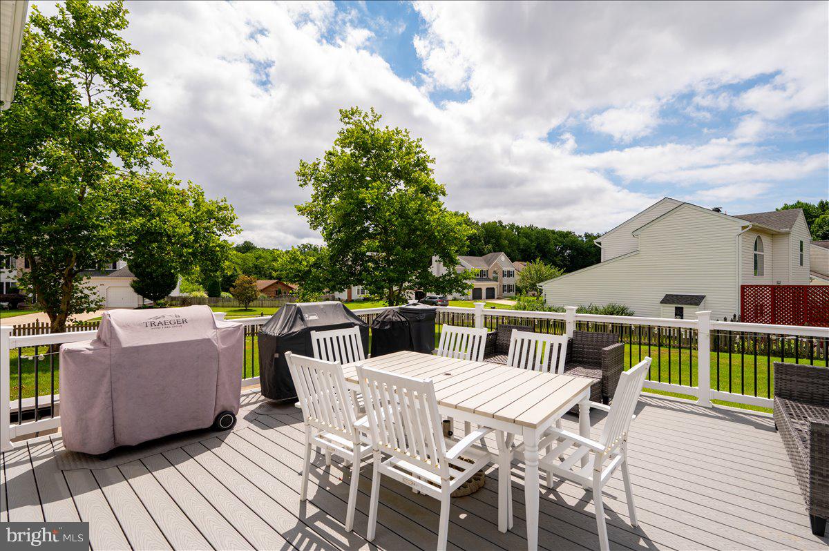 BAYVIEW ESTATES - Residential