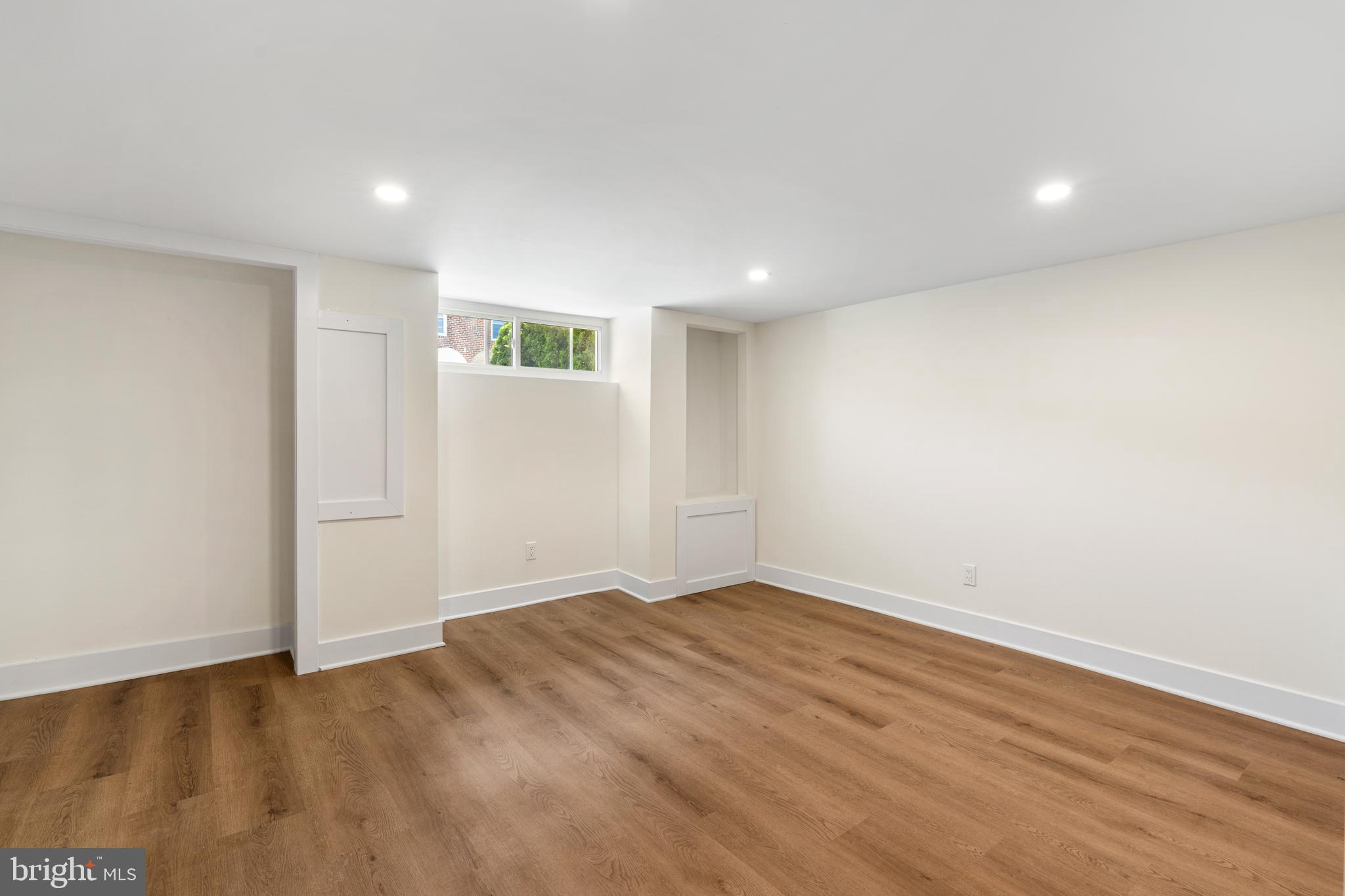 MAYFAIR - Residential
