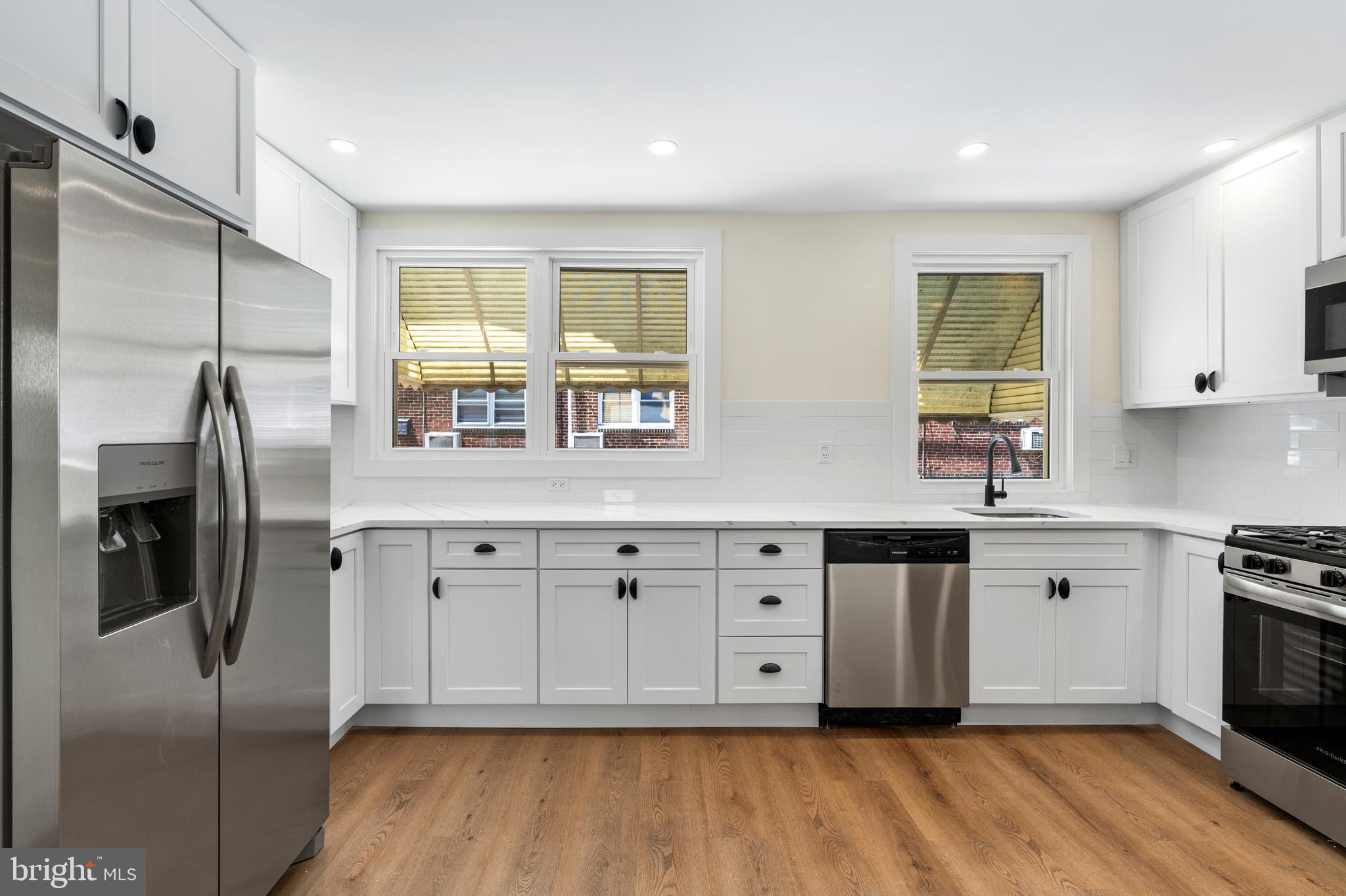 MAYFAIR - Residential