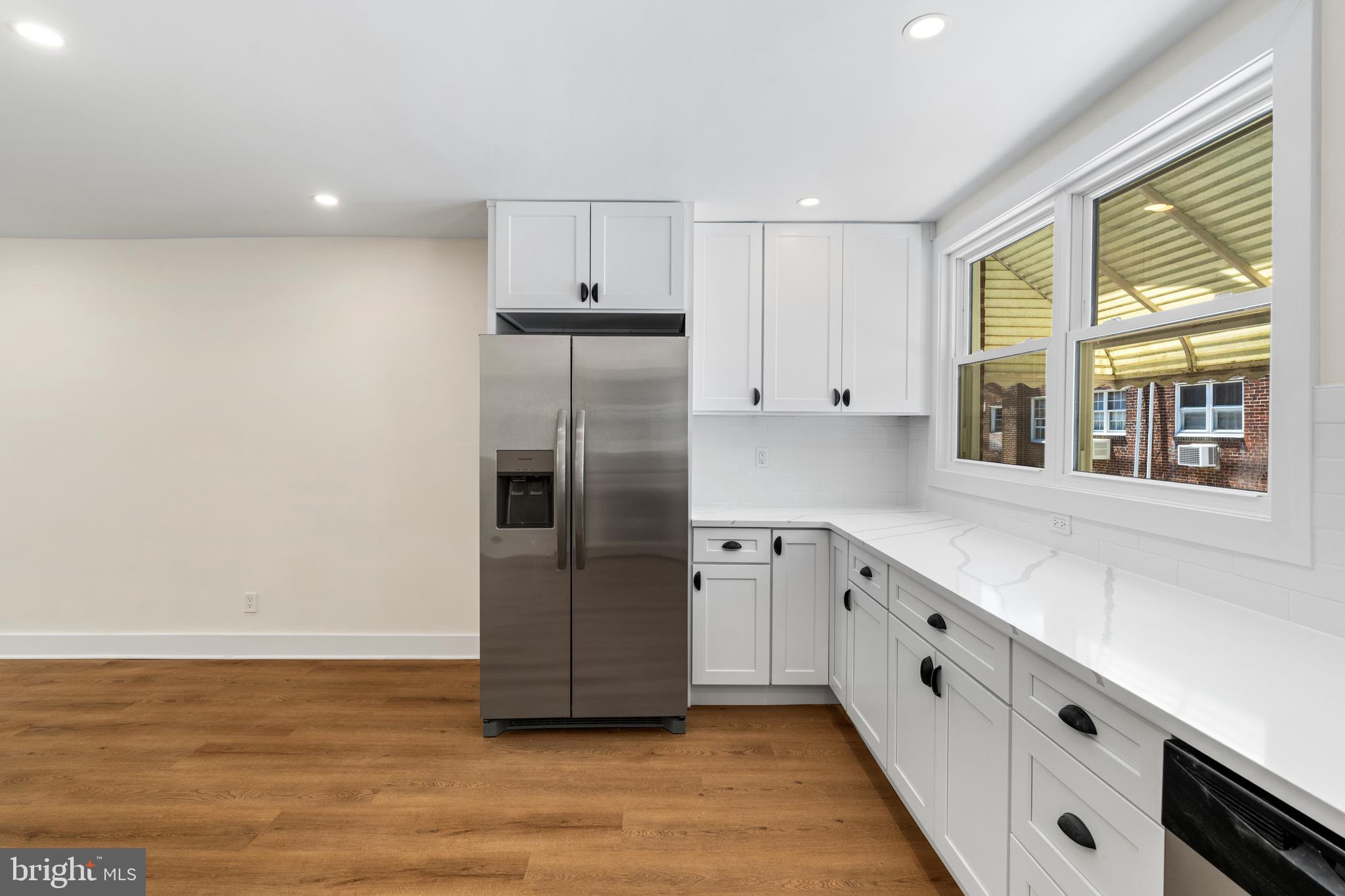 MAYFAIR - Residential