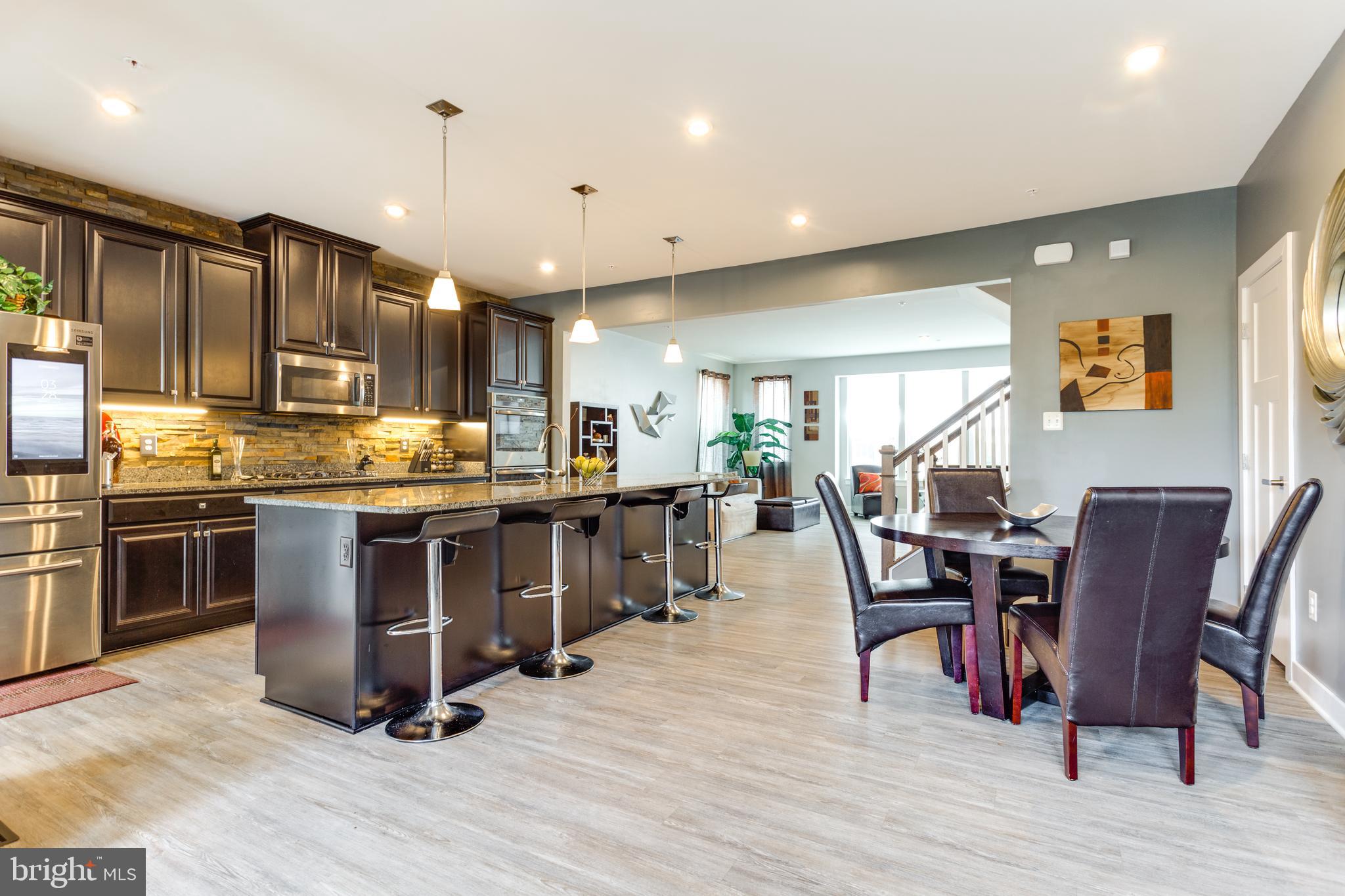 ST CHARLES SUB - Residential Lease