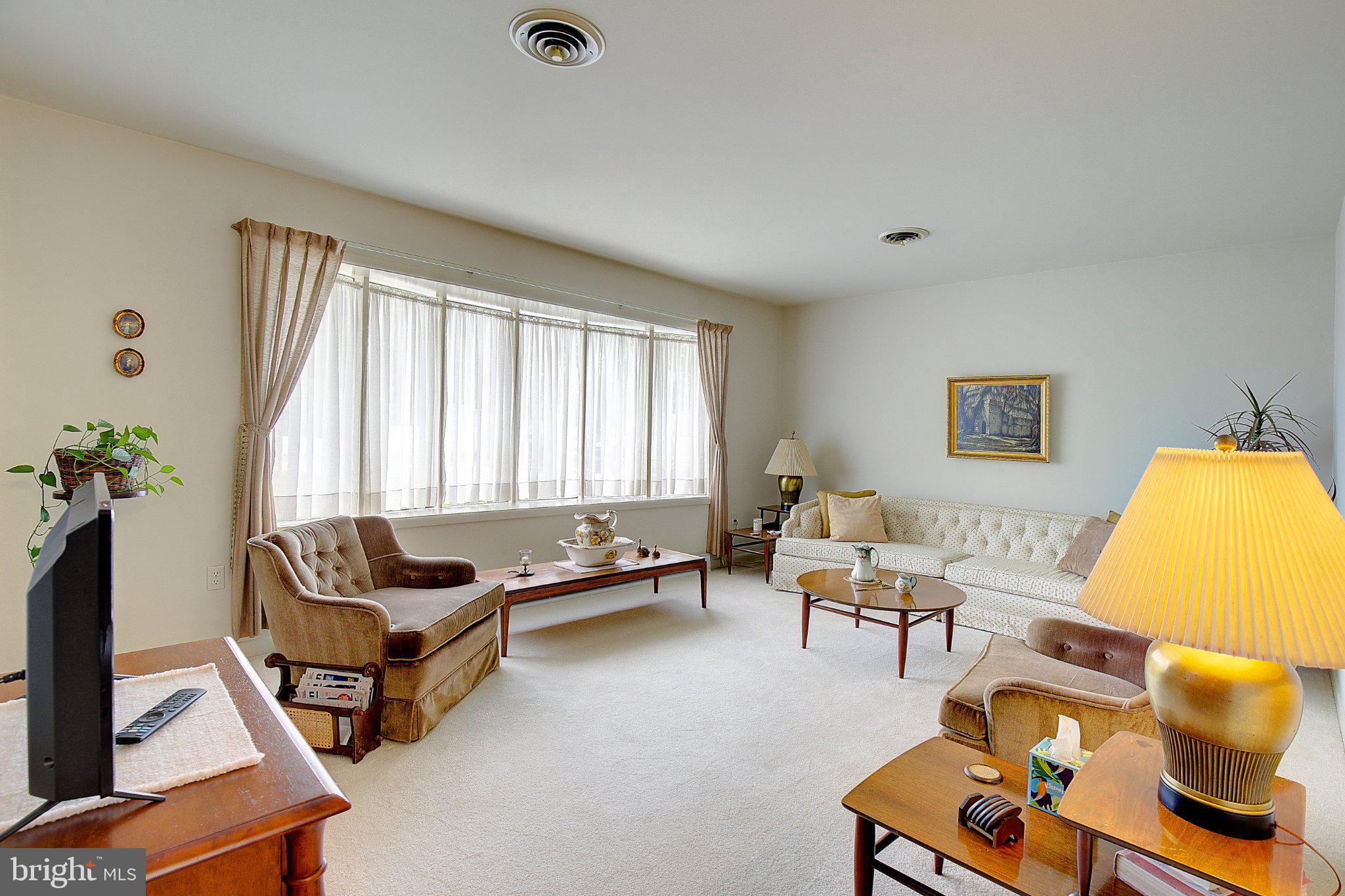 REGULARS - Residential