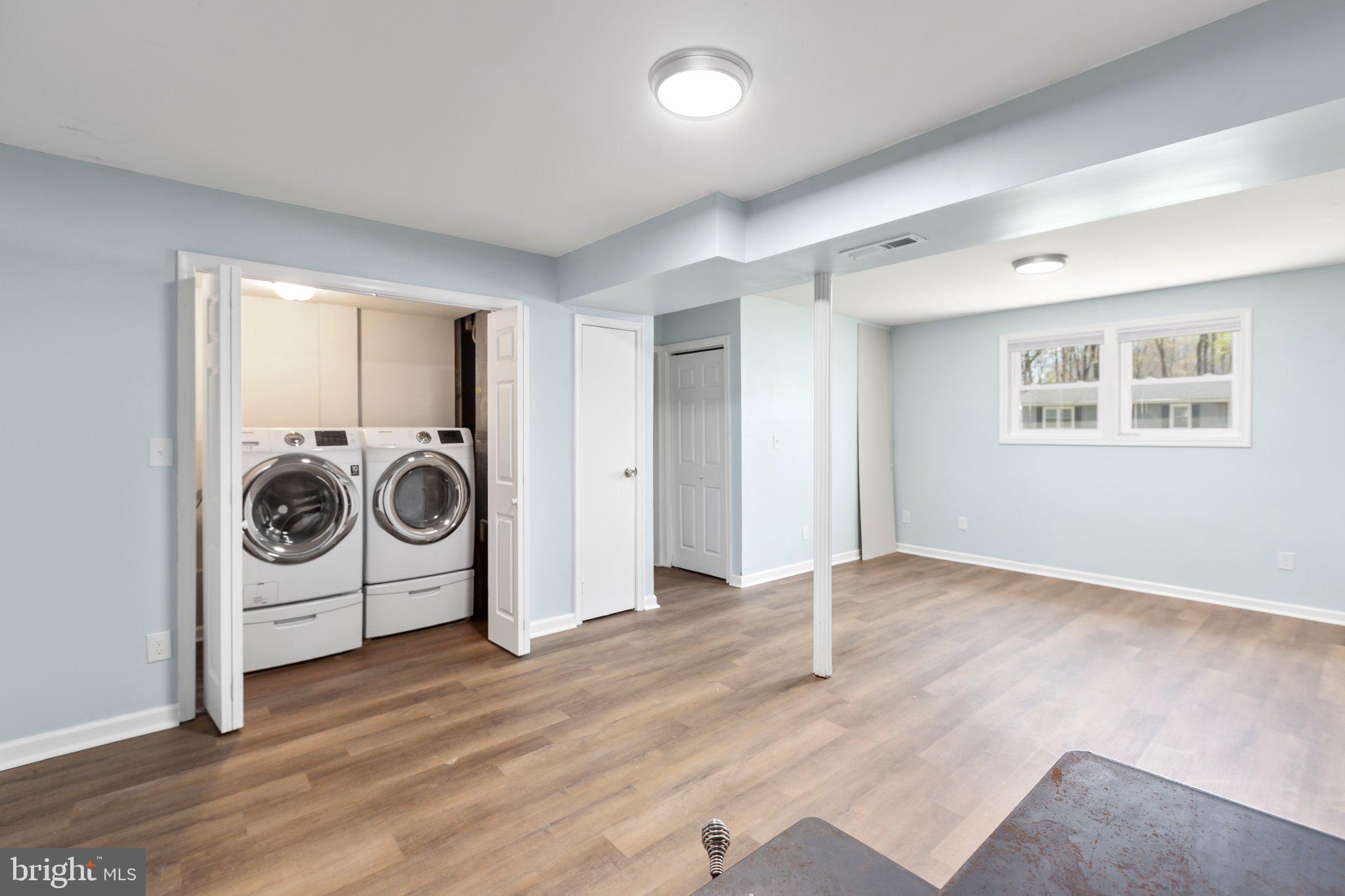 OAK GROVE TERRACE - Residential Lease
