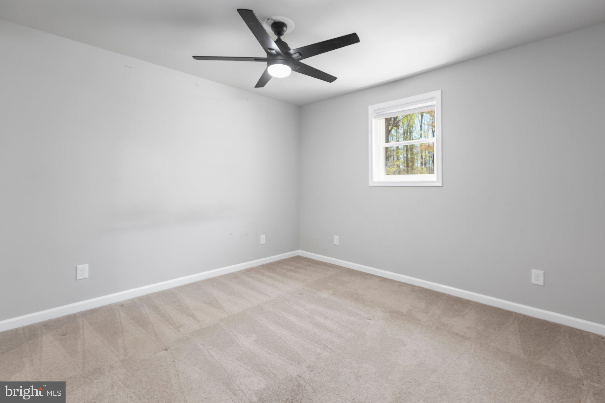 OAK GROVE TERRACE - Residential Lease