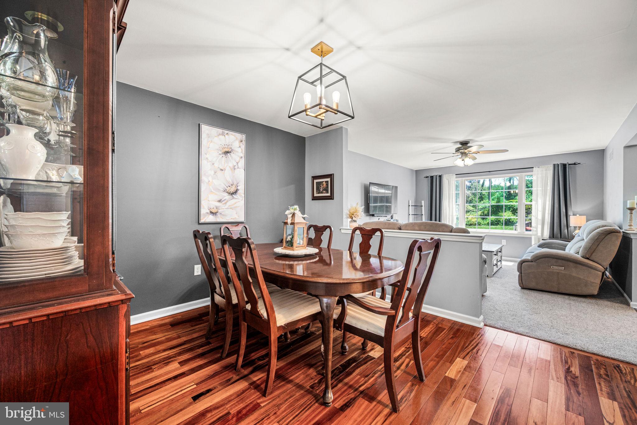 LINFIELD KNOLL - Residential