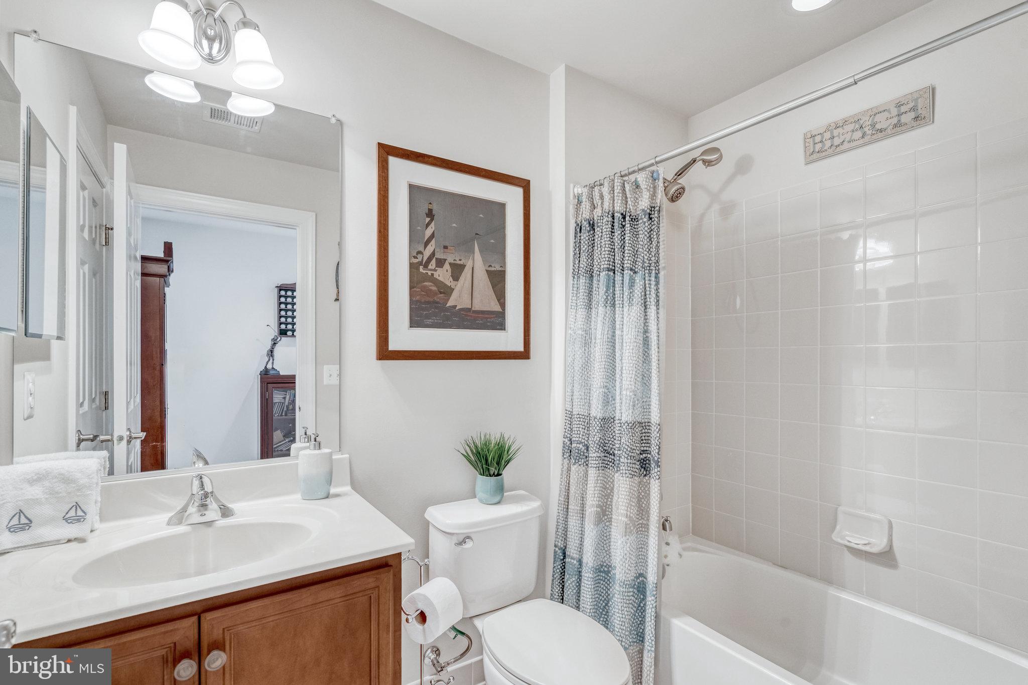 REGENCY AT DOMINION VALLEY - Residential