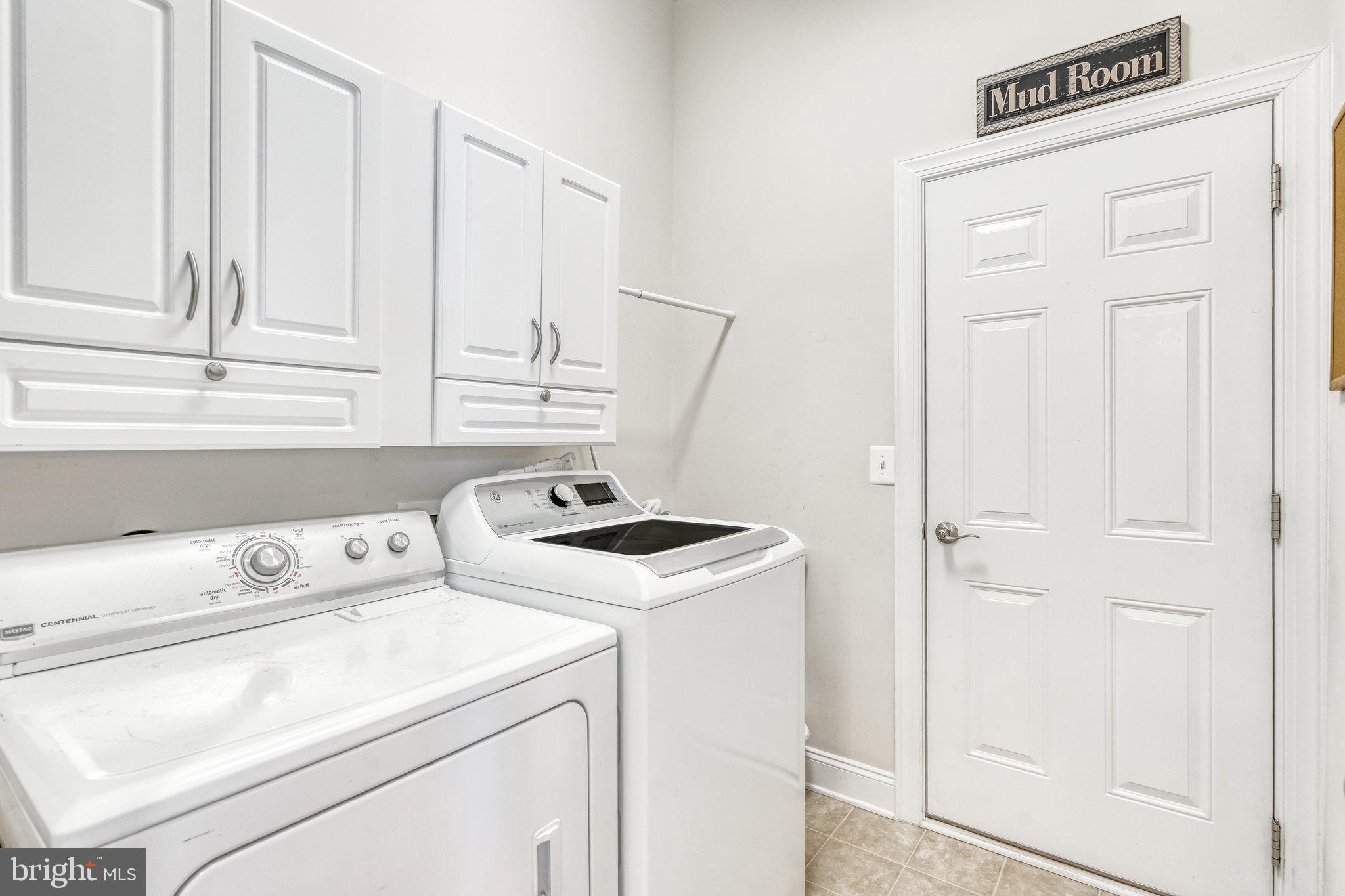 REGENCY AT DOMINION VALLEY - Residential