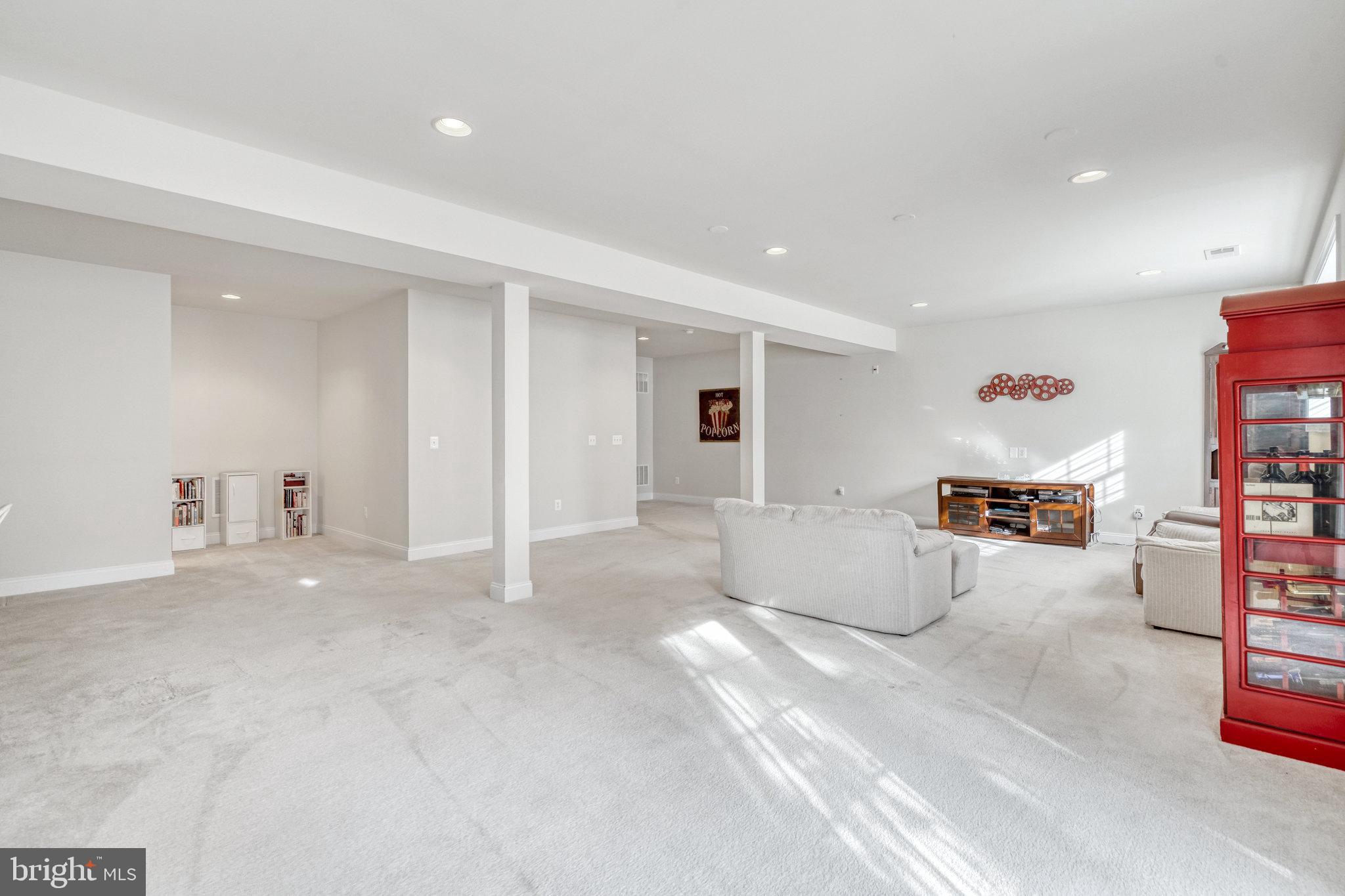 REGENCY AT DOMINION VALLEY - Residential