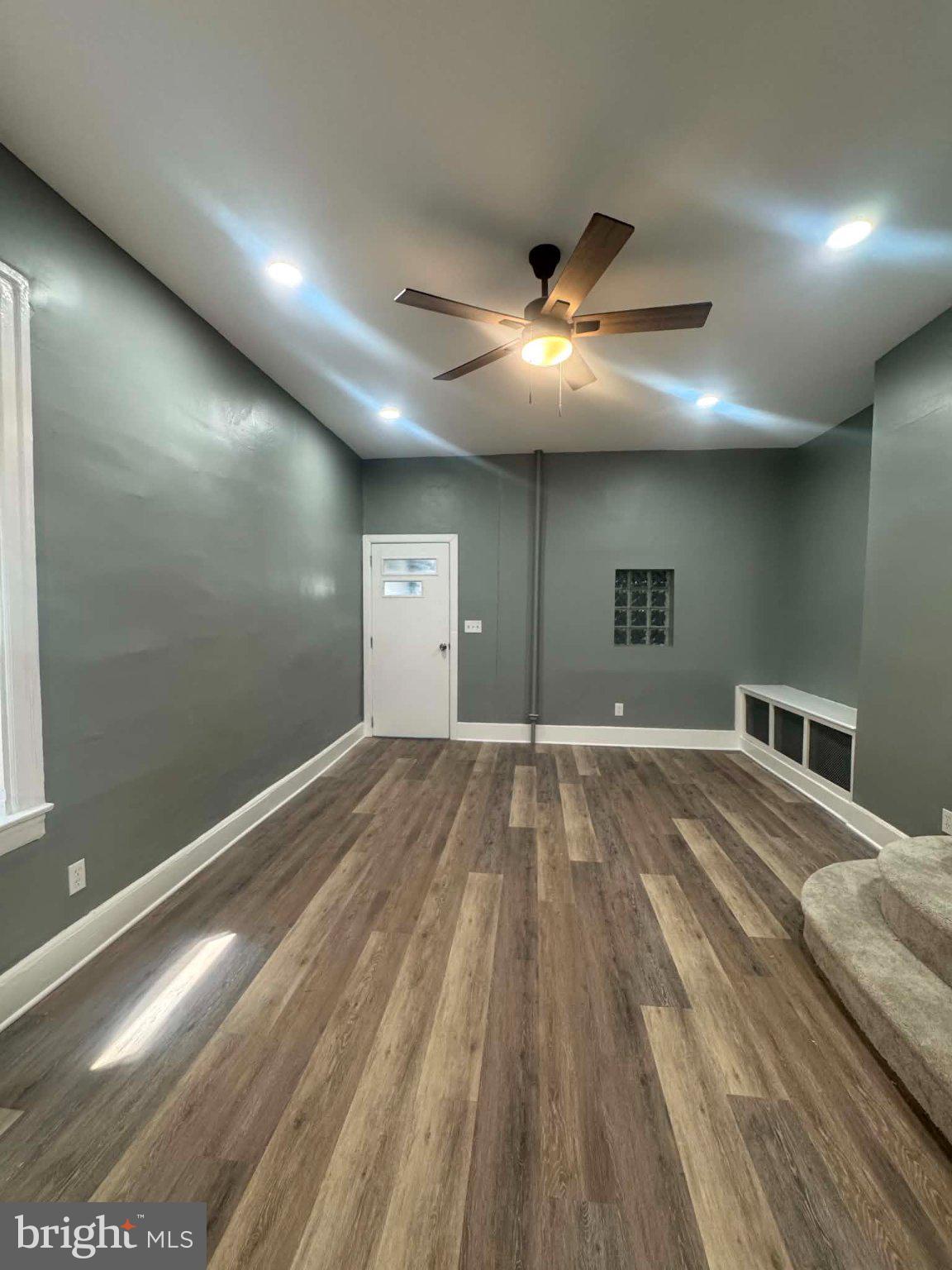 OLNEY - Residential