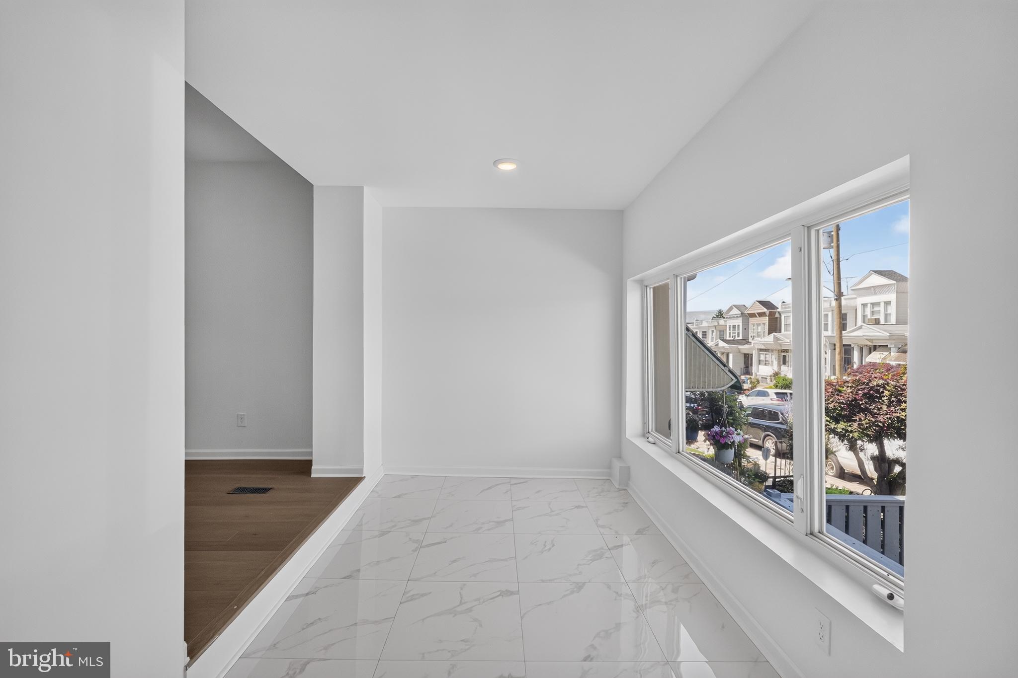 OVERBROOK - Residential