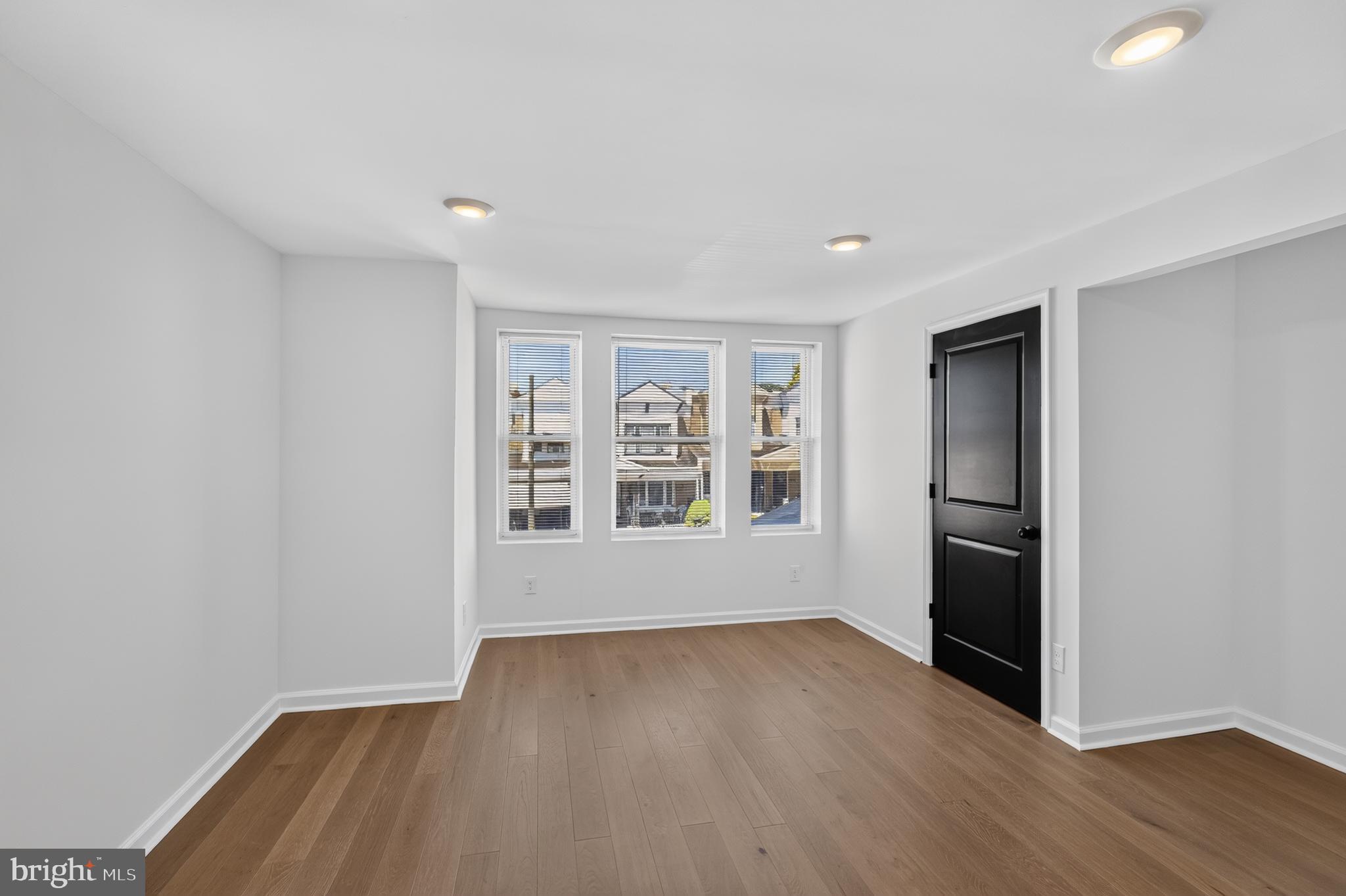 OVERBROOK - Residential