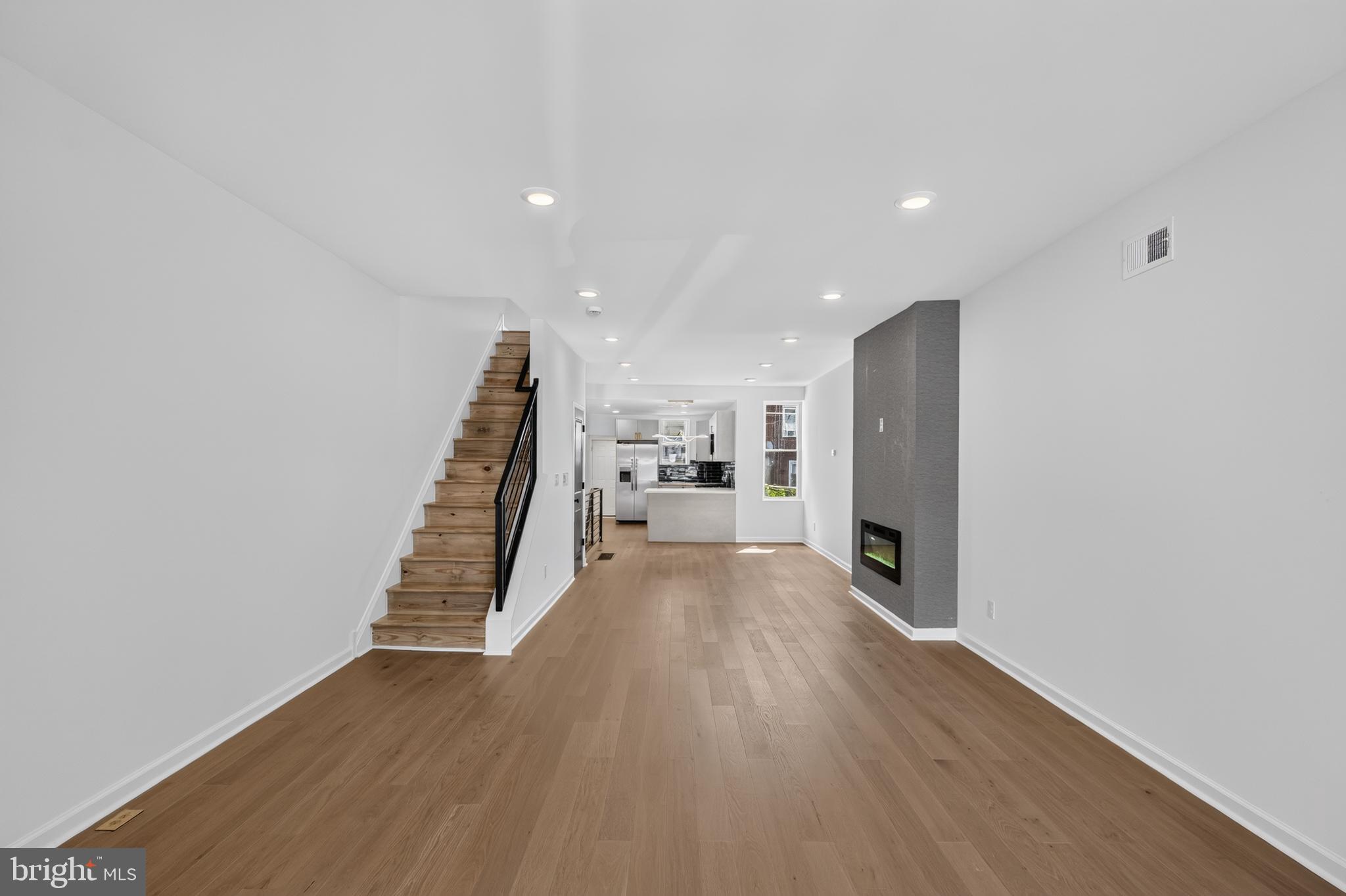 OVERBROOK - Residential