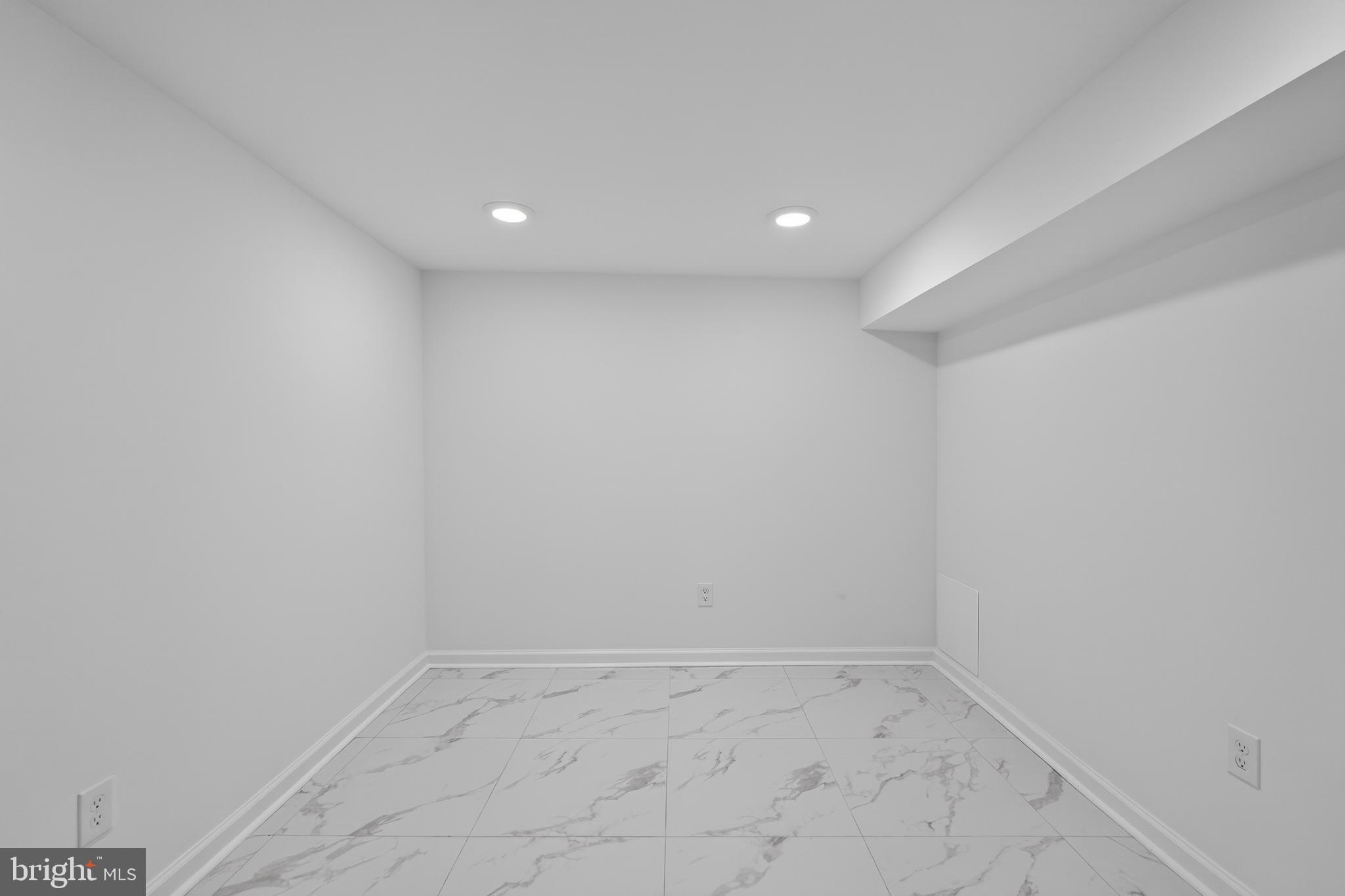 OVERBROOK - Residential