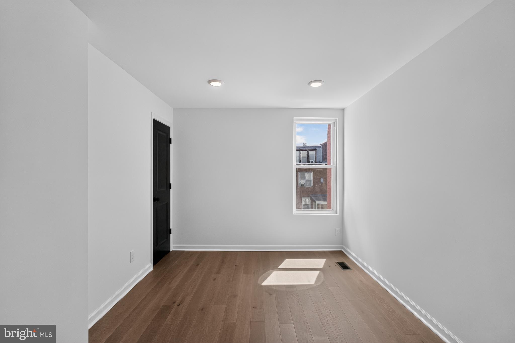 OVERBROOK - Residential
