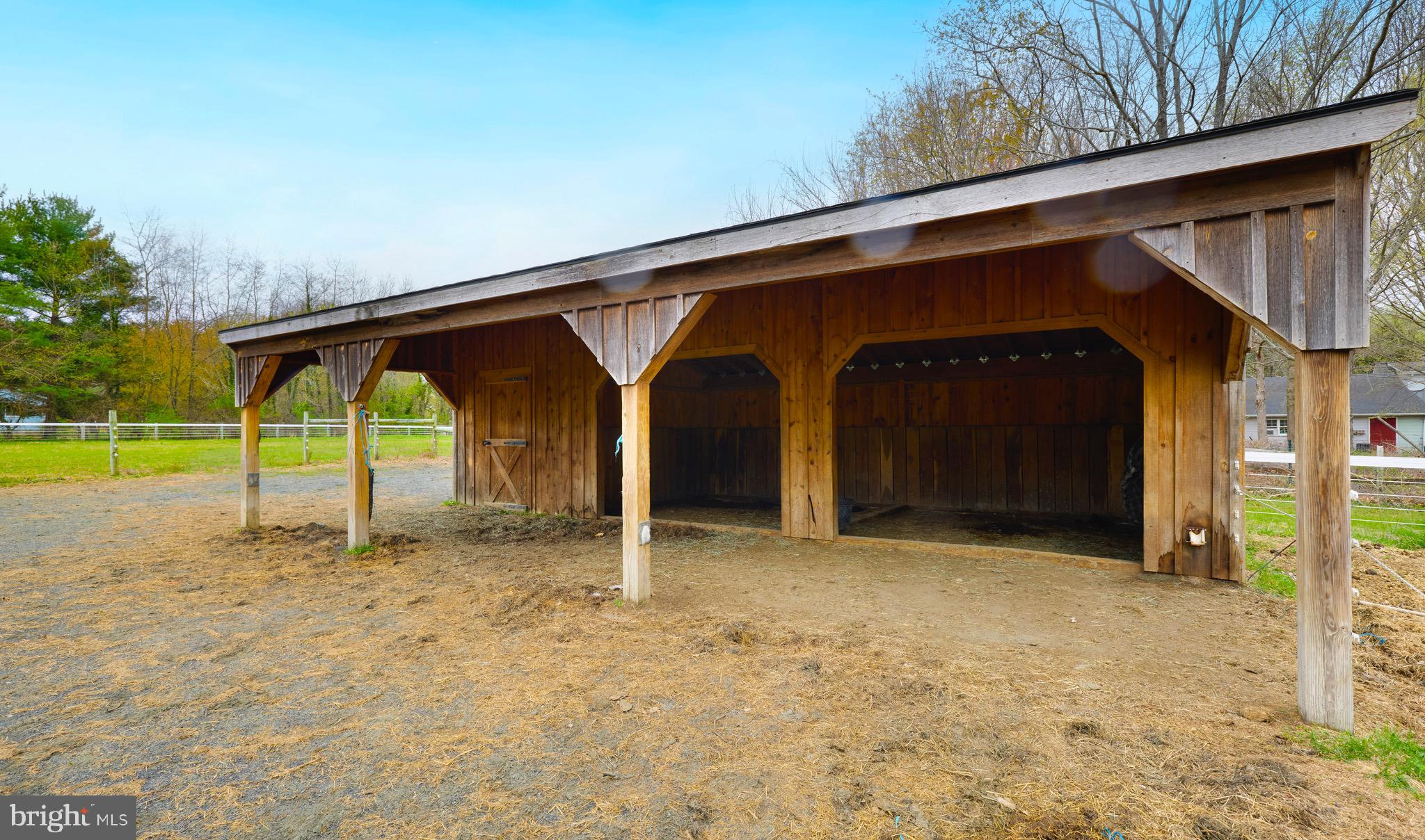 EASTON - Farm