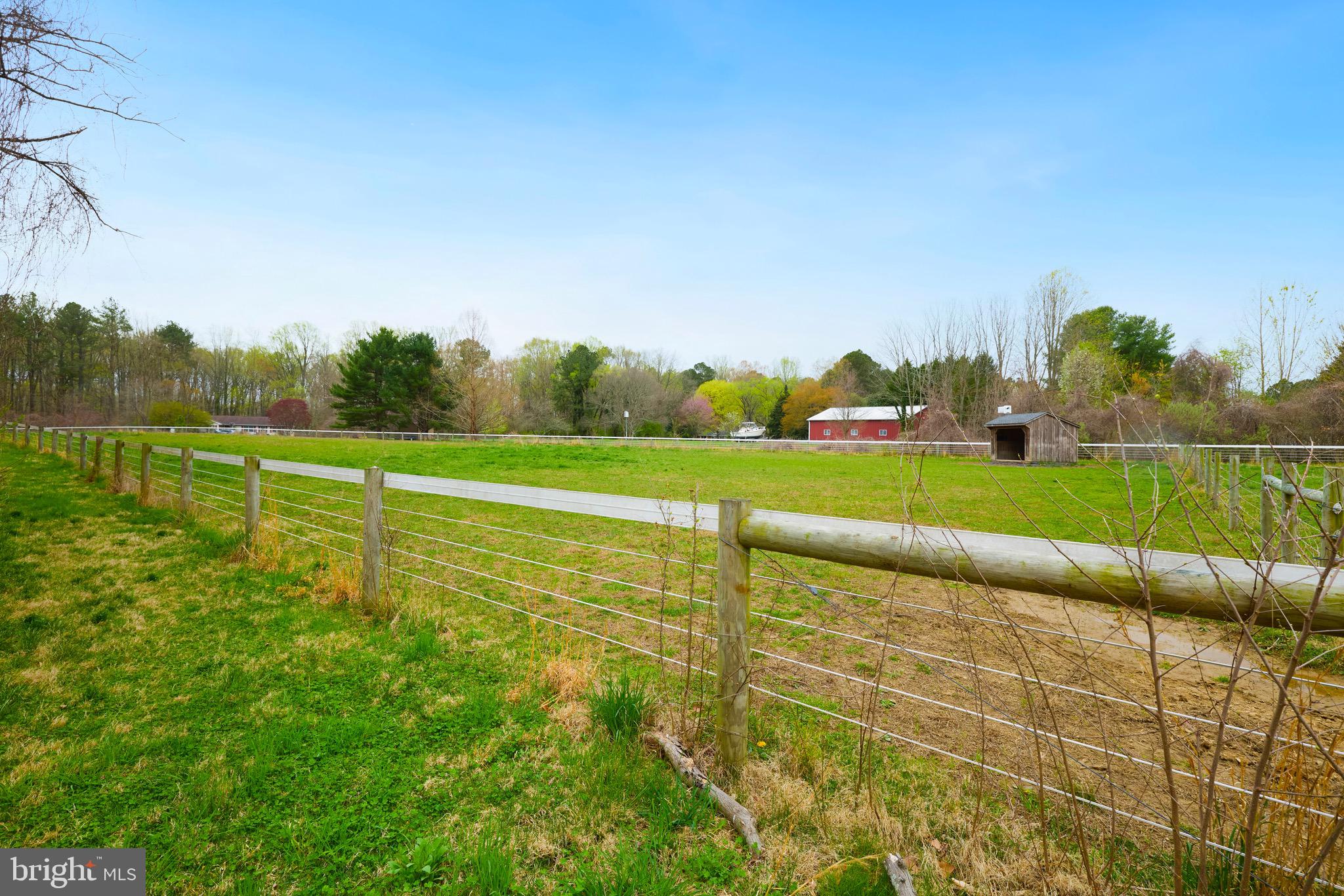 EASTON - Farm