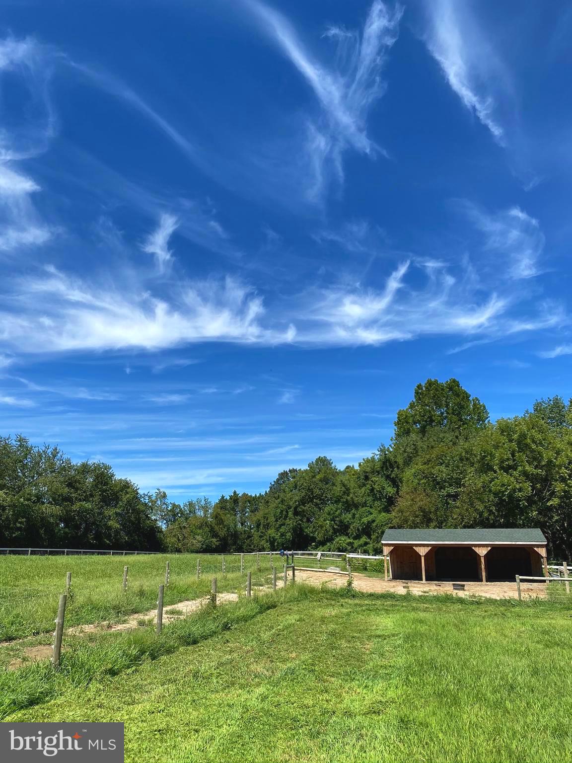 EASTON - Farm