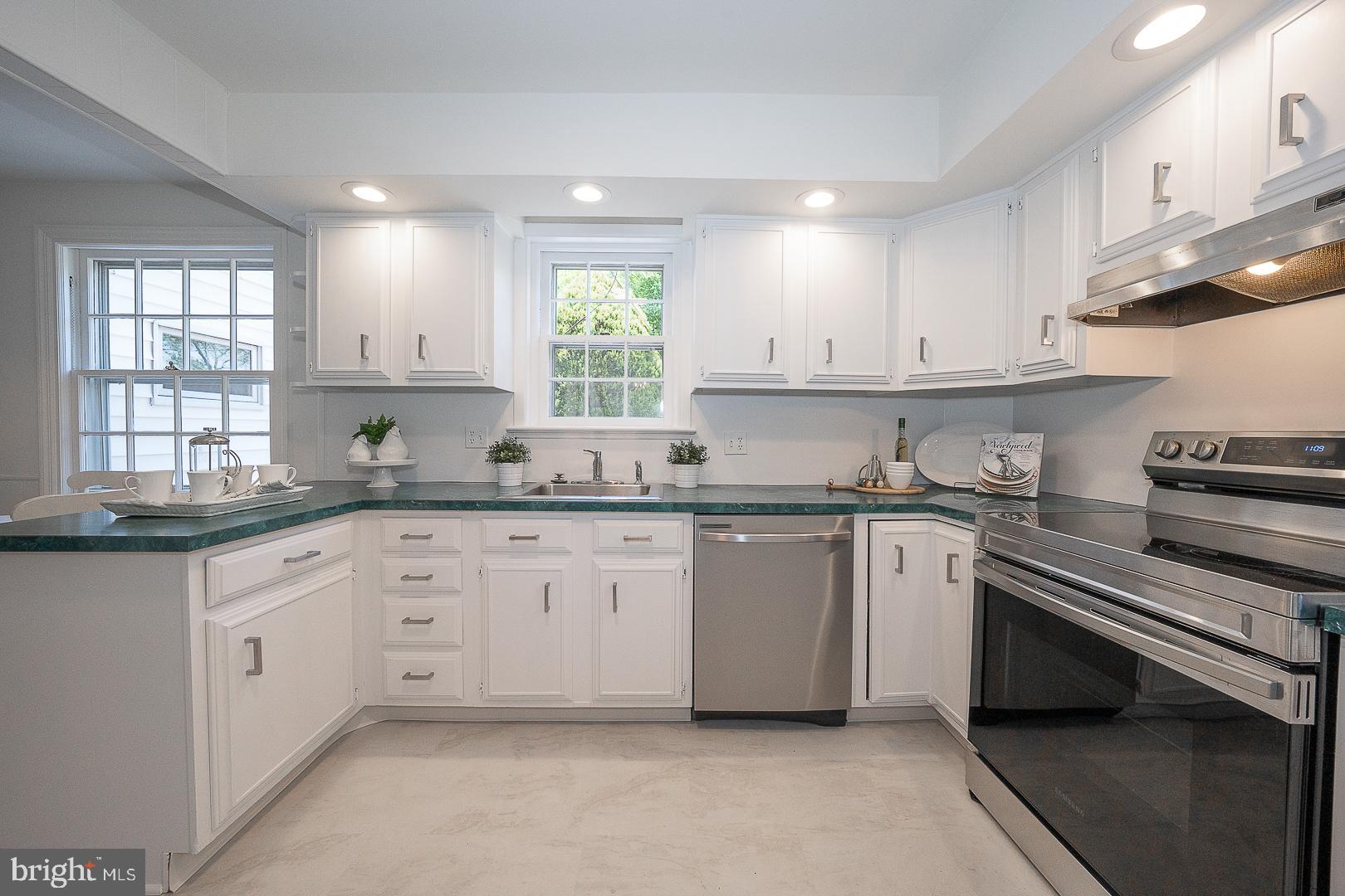 MERION PARK - Residential