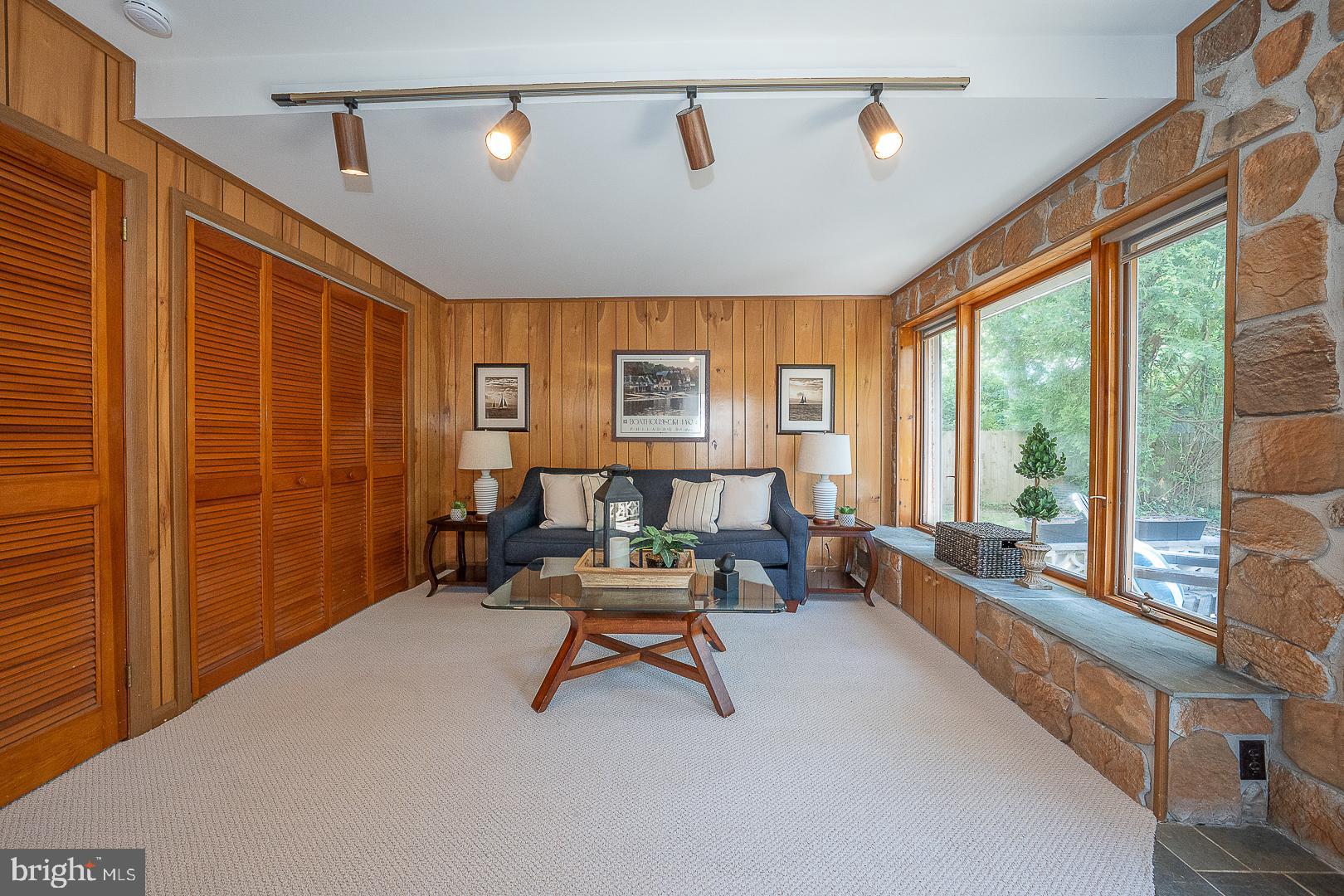 MERION PARK - Residential