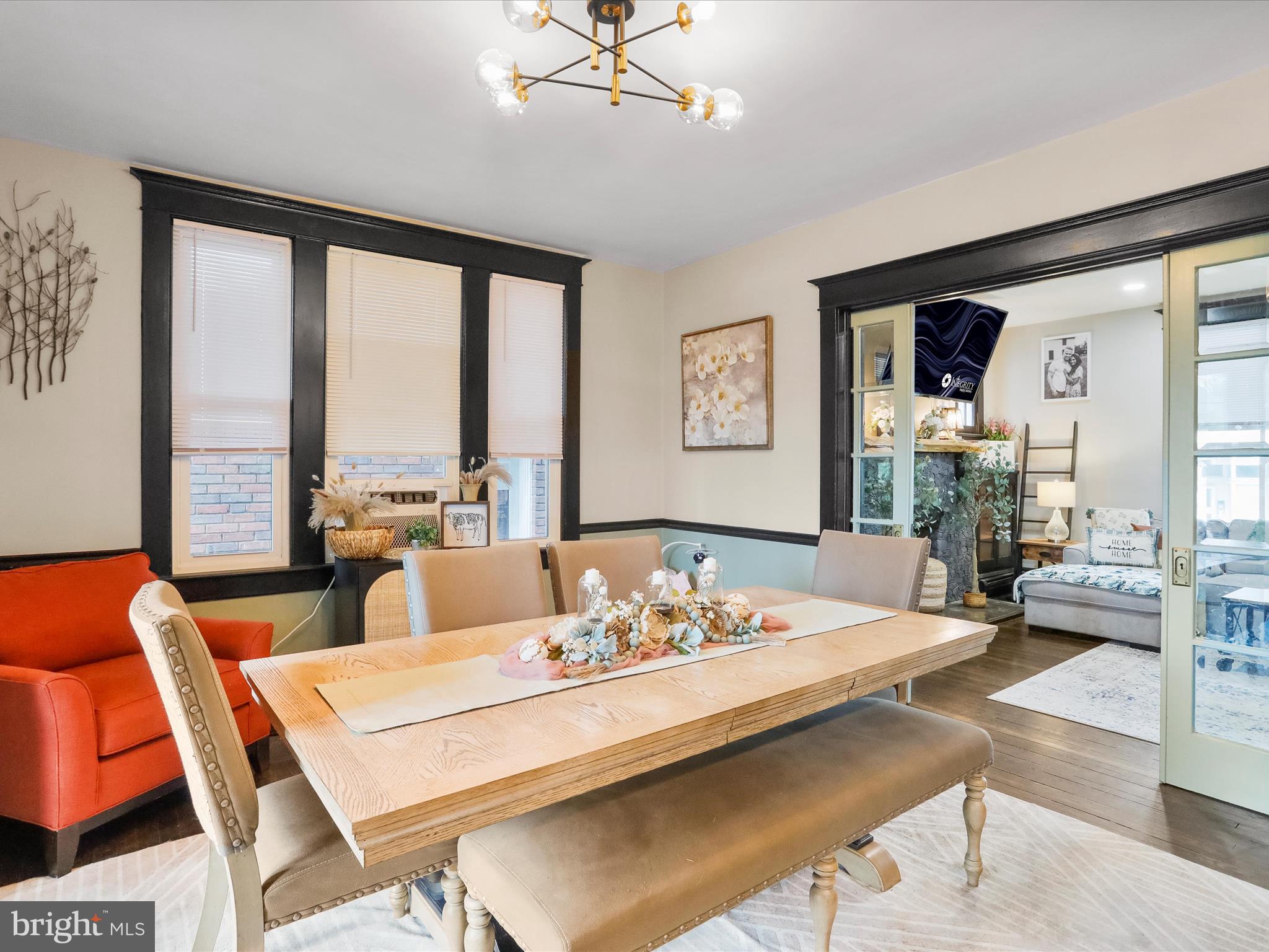 WEST SIDE - Residential