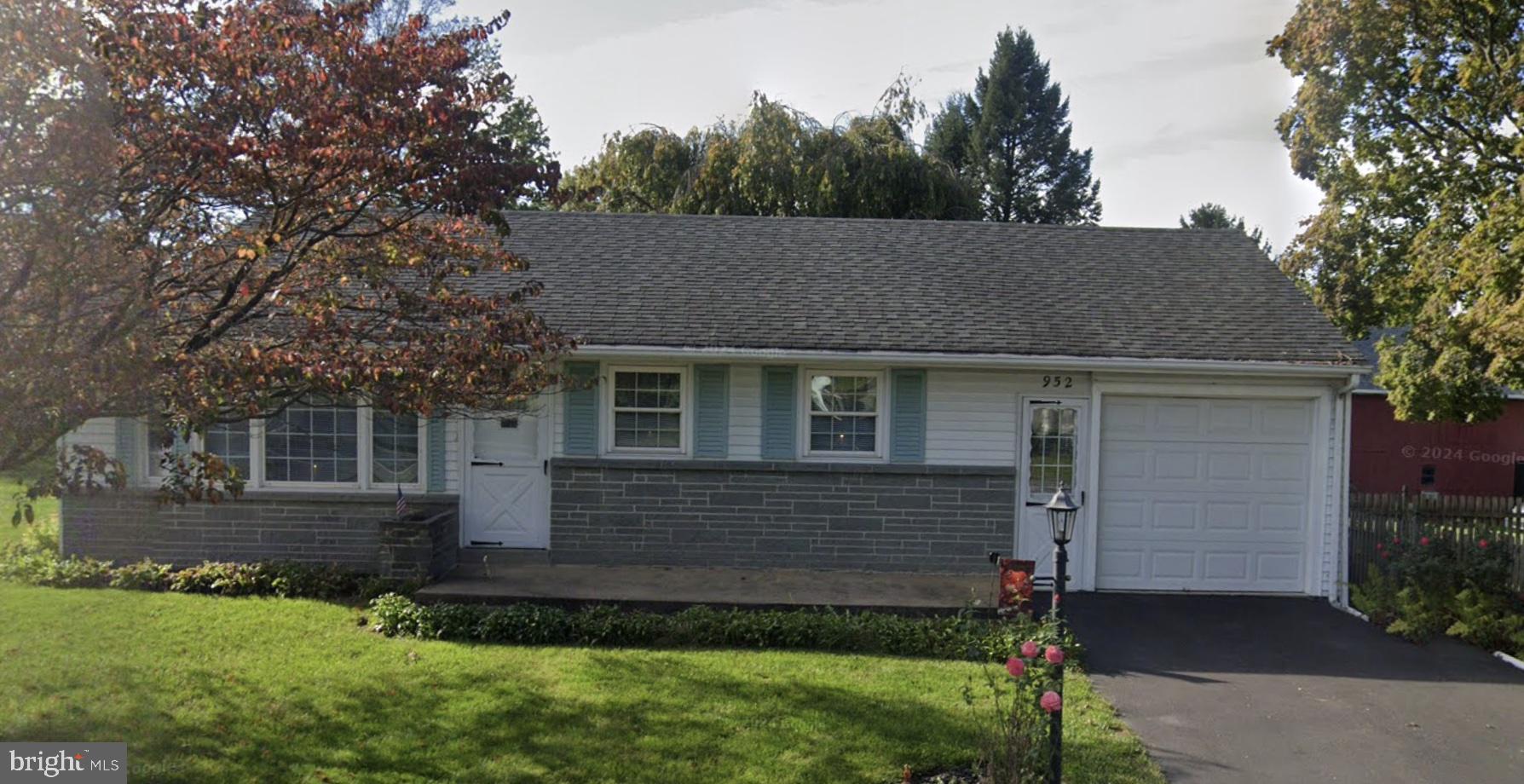 EAST DONEGAL TWP - Residential