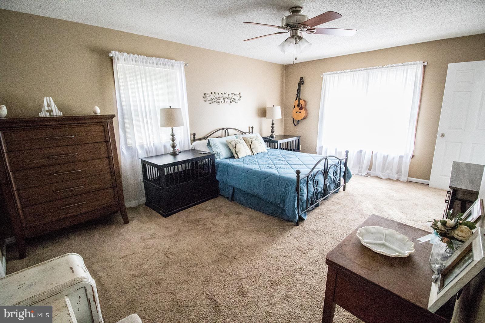 BAY BERRY - Residential