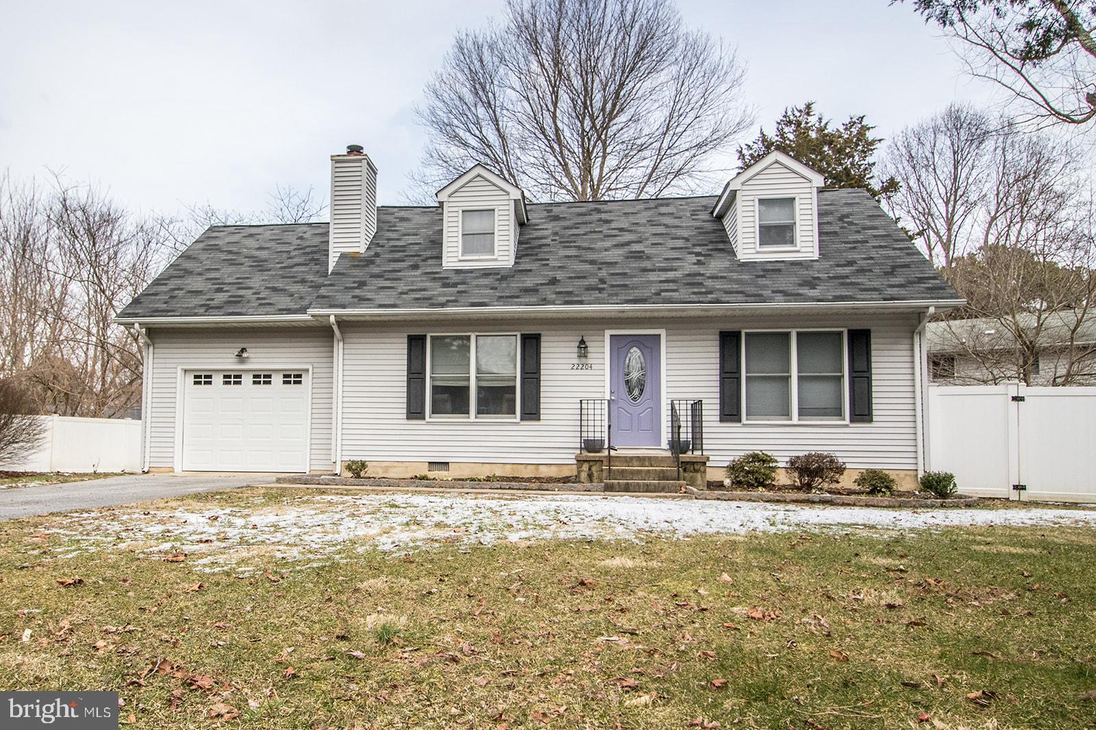 Charming Cape Cod on Bay Arbor Way! This beautiful 3 bedroom/2 bathroom home sits on a quiet cul-de-sac with a fenced in yard and large storage shed. Master bedroom on main level with 2 large bedrooms on the 2nd level. Spacious living room with cozy fireplace and kitchen with tons of storage opens to eating area. Large deck and a fenced in yard with shed for additional storage! Conveniently located near shopping, restaurants, and NAS Pax.