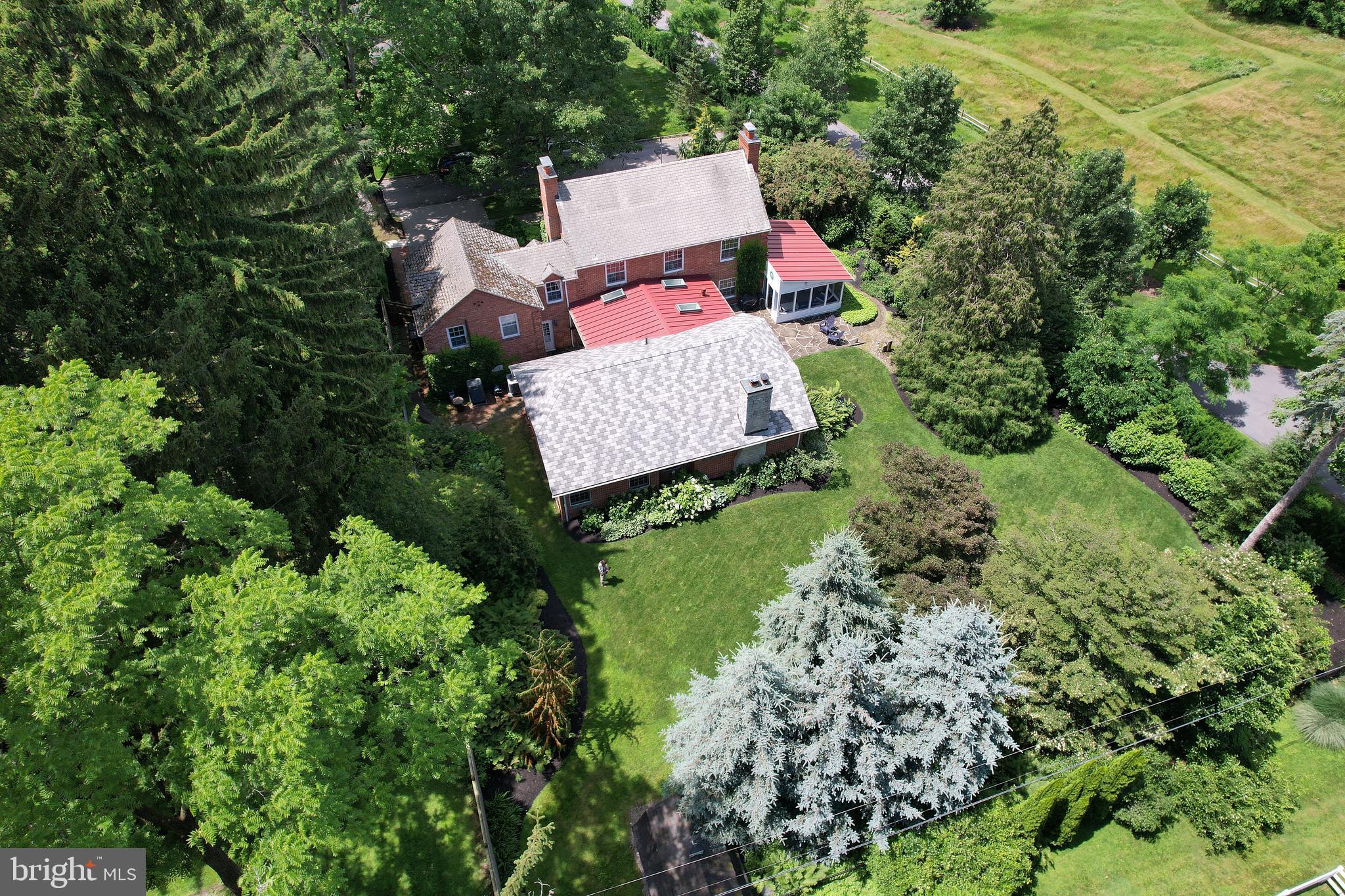COLLEGE HEIGHTS - Residential