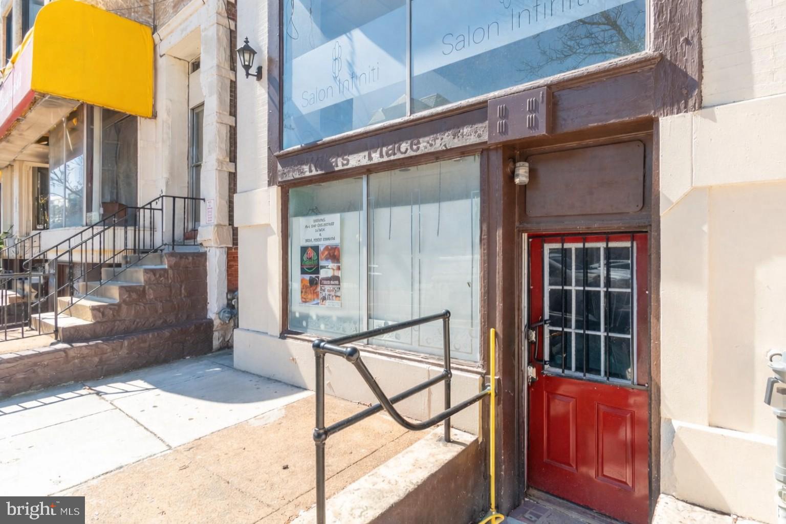 OLD GOUCHER - Commercial Sale