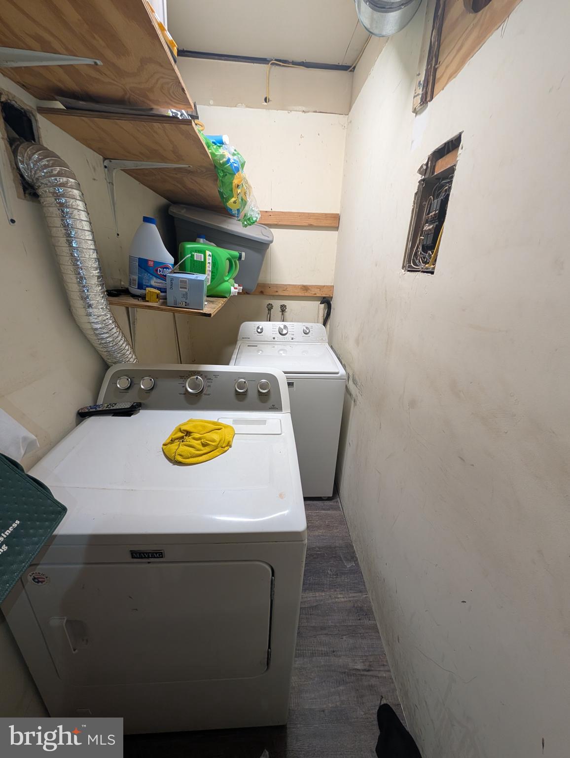 OLD GOUCHER - Commercial Sale