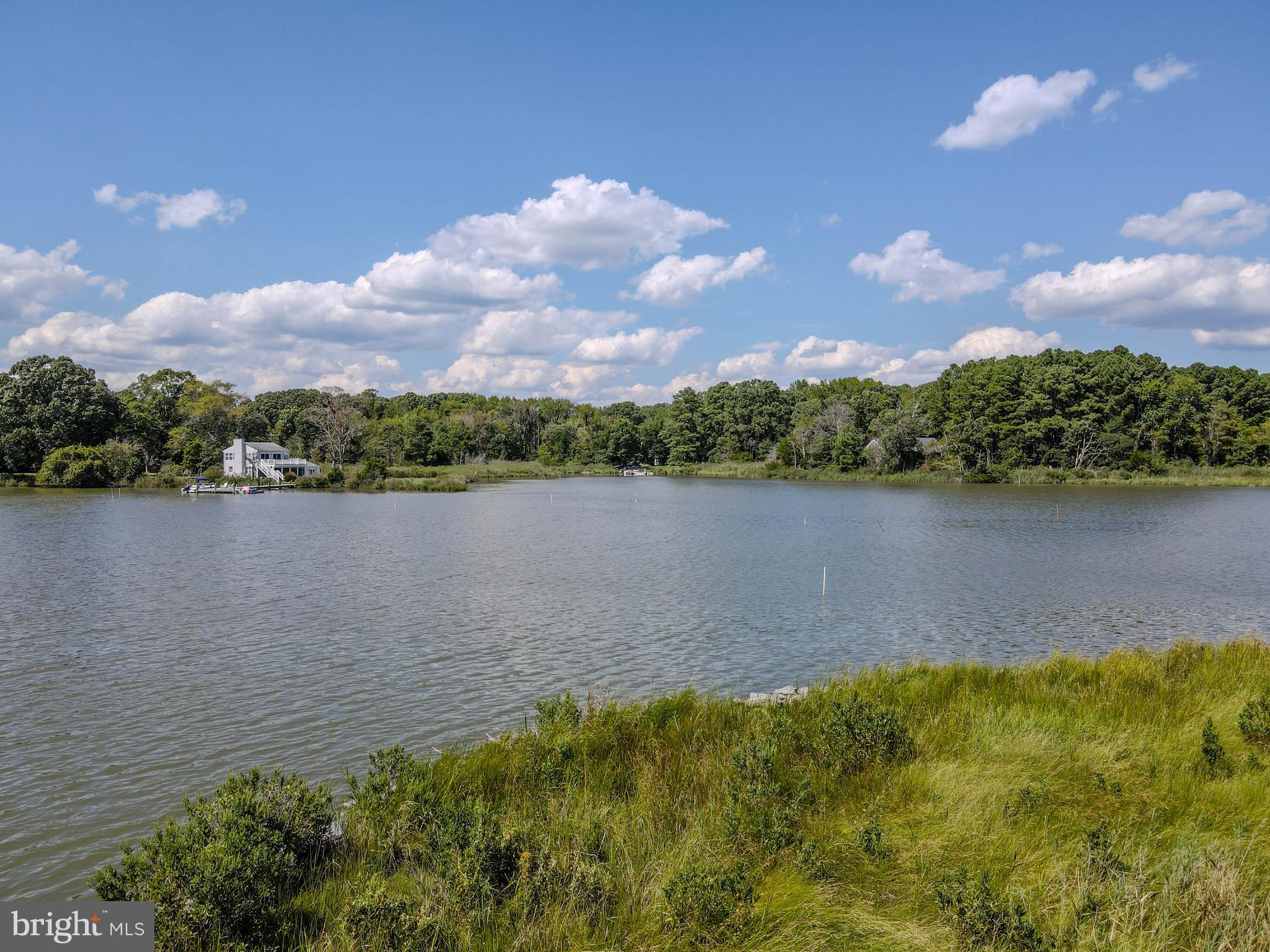 DEALE BEACH - Residential