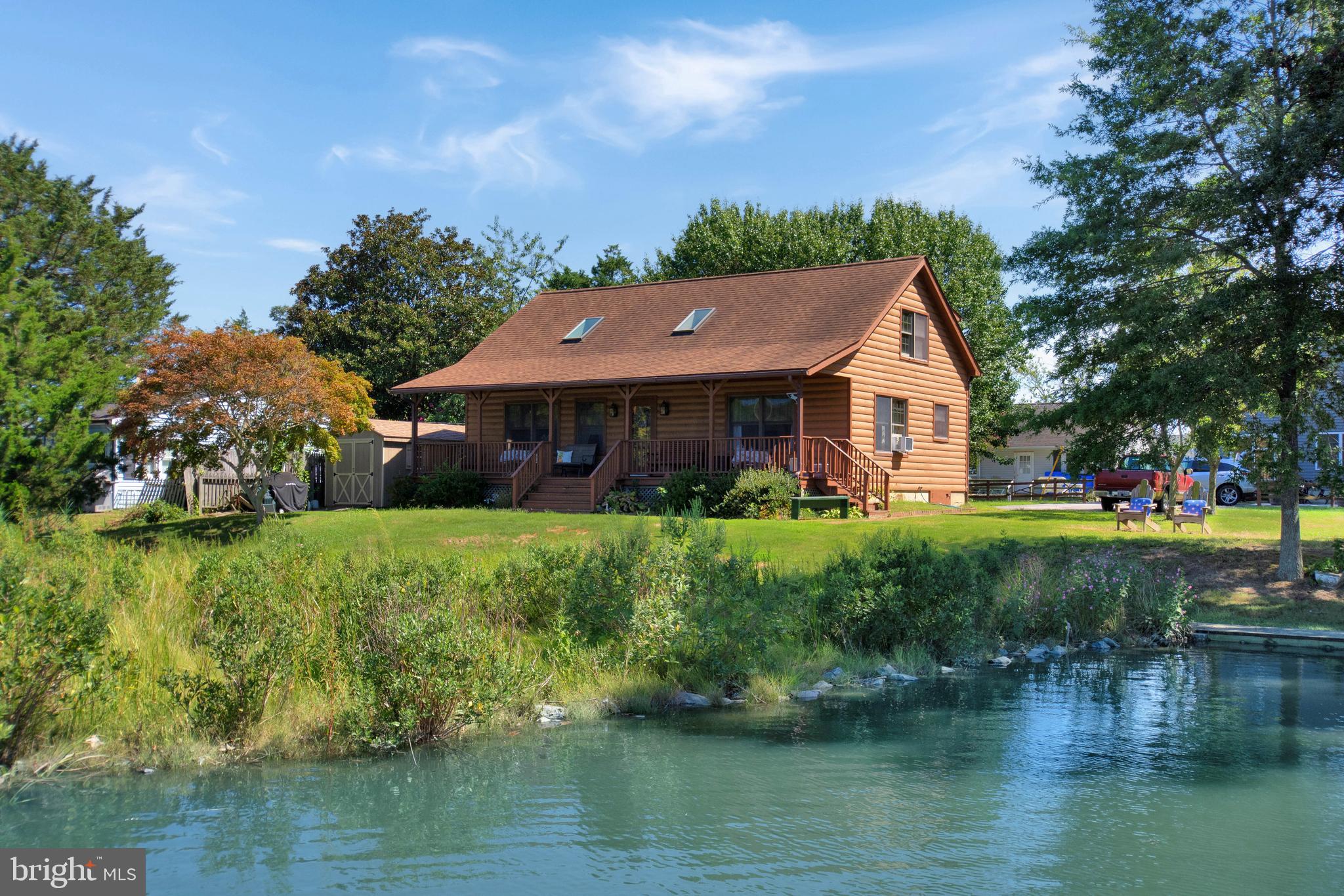 DEALE BEACH - Residential