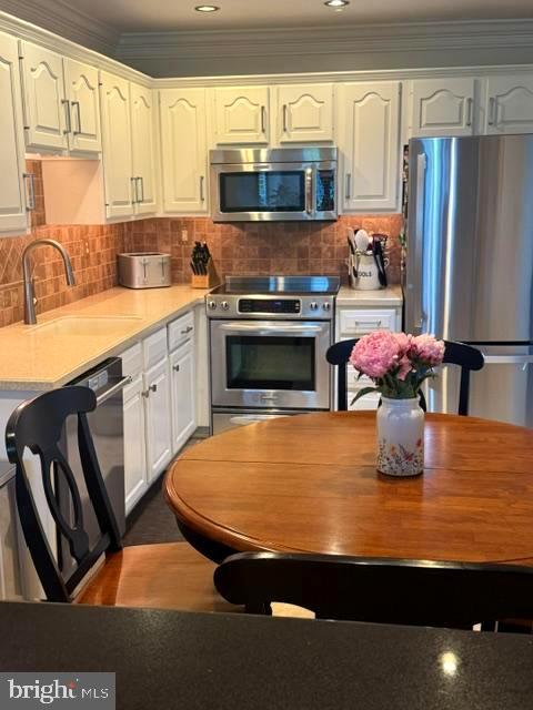 FOX RIDGE - Residential