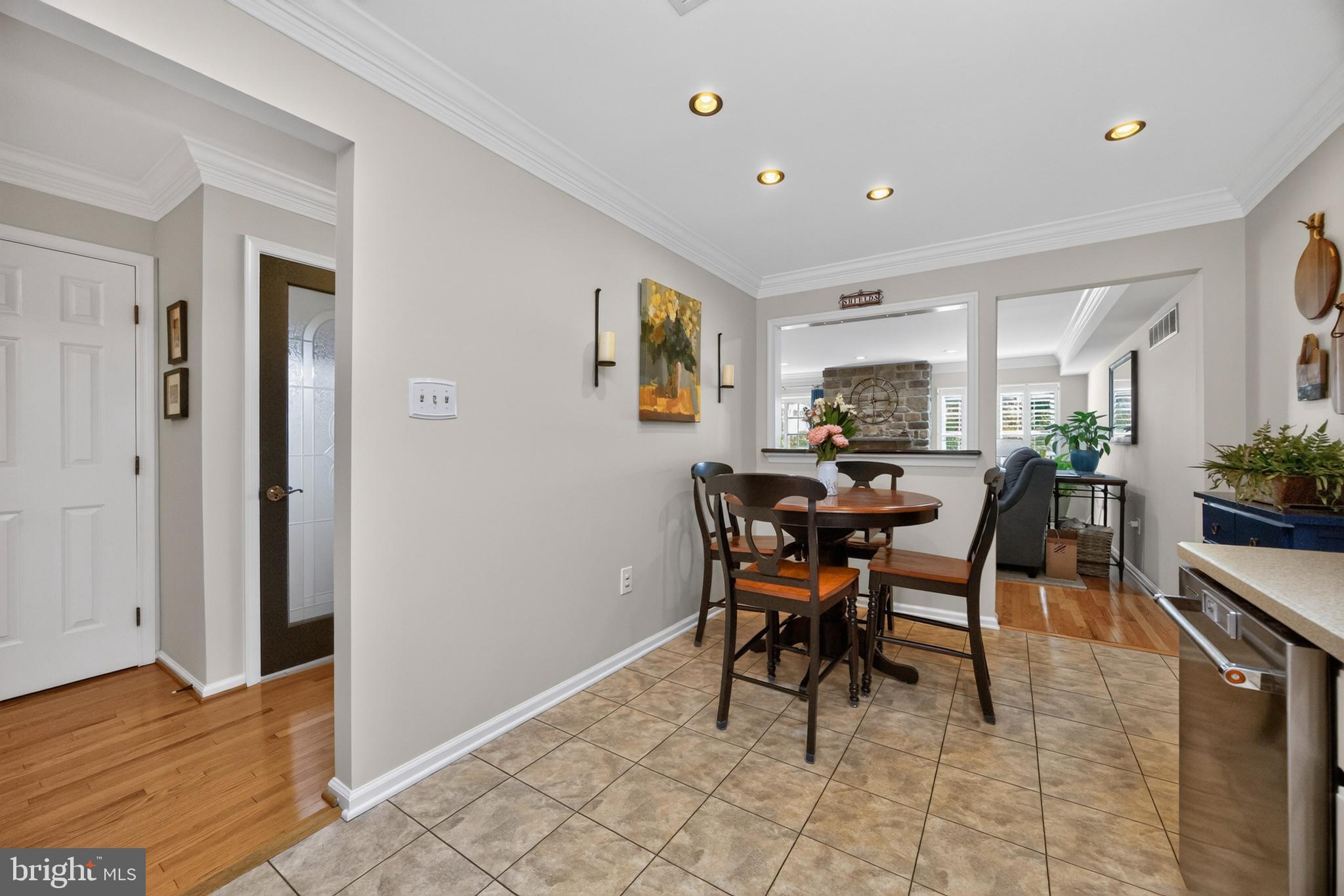 FOX RIDGE - Residential
